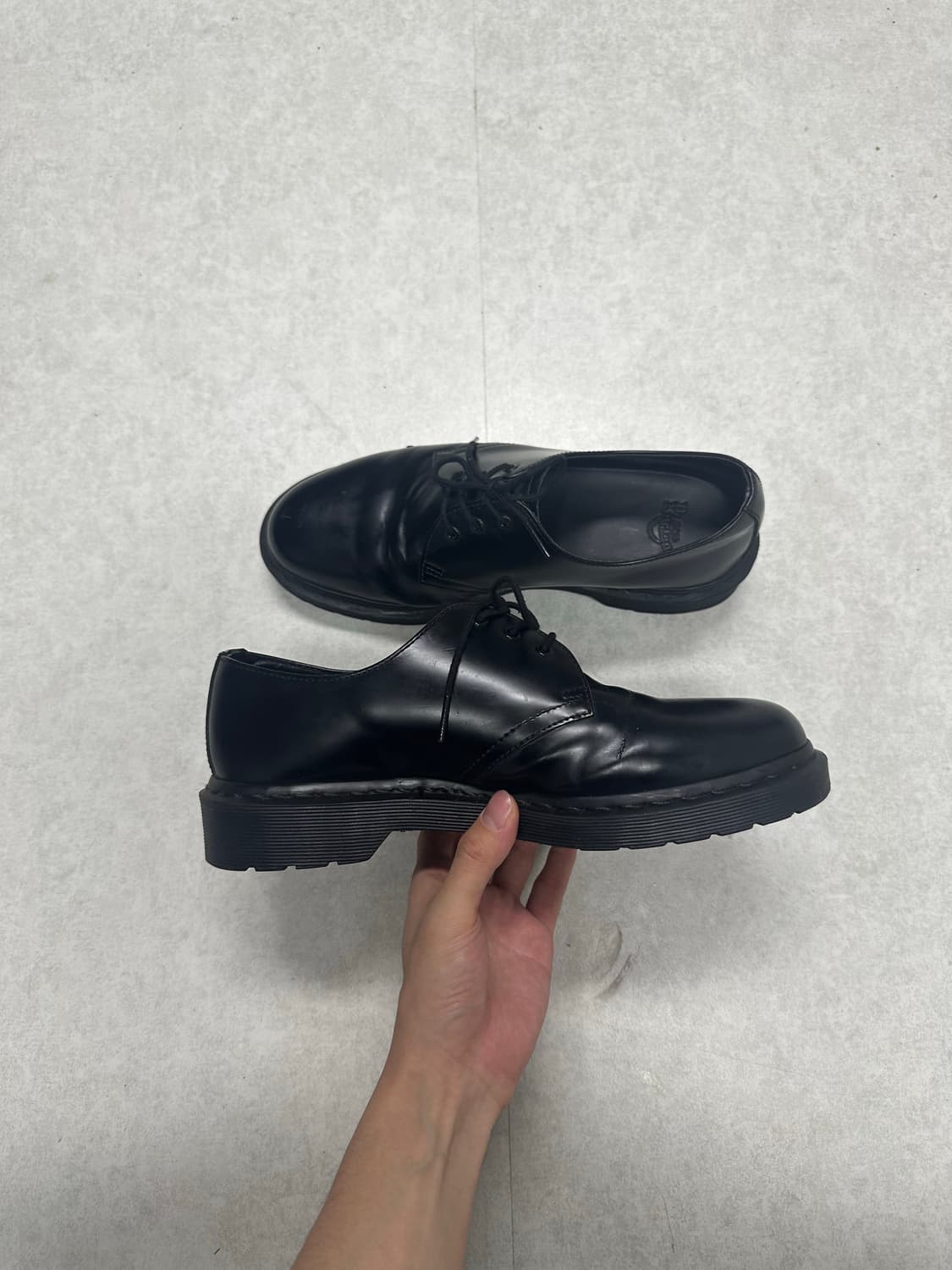 닥터마틴 1461 모노 상품이미지3