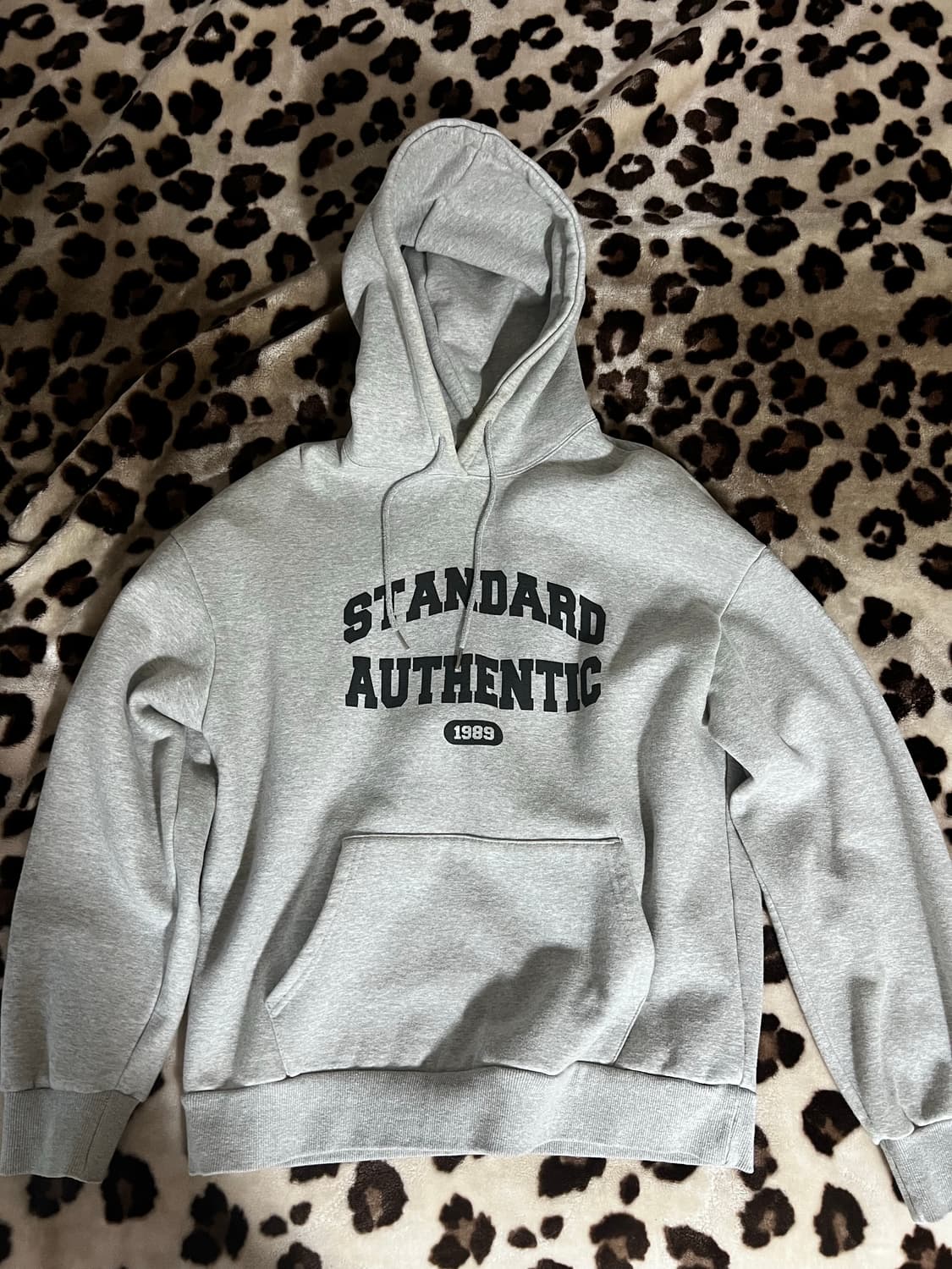 1989 standard 그레이 후드티 상품이미지1