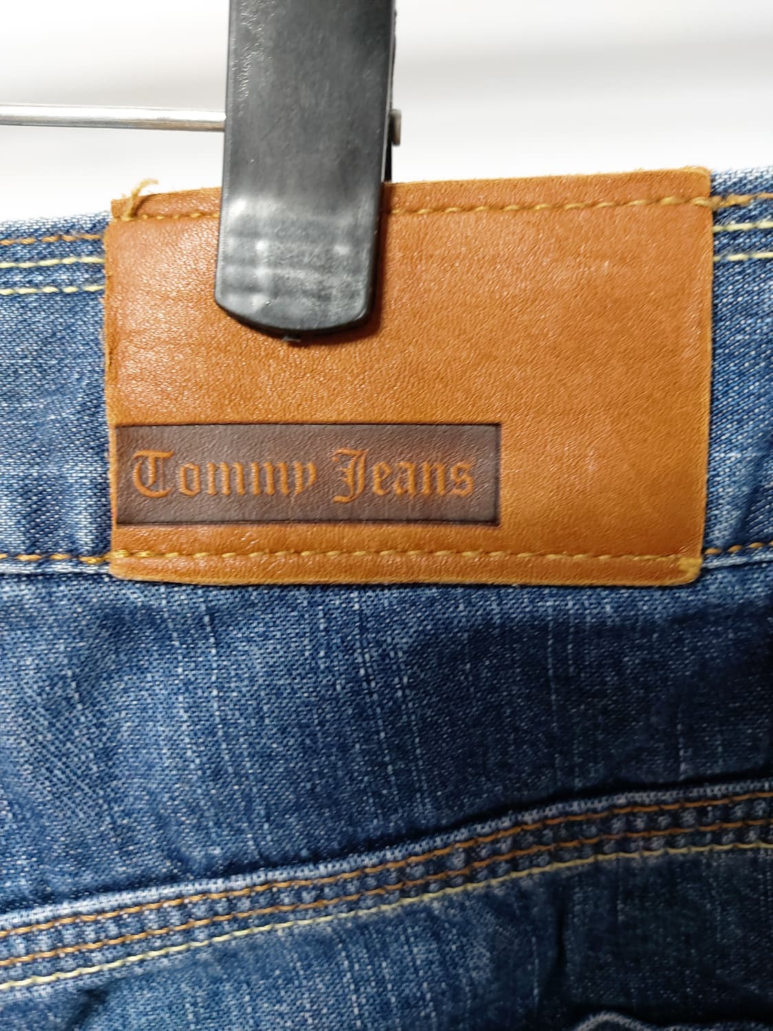 타미힐피거 레드라벨 데미지 데님 팬츠 (34) 상품이미지3