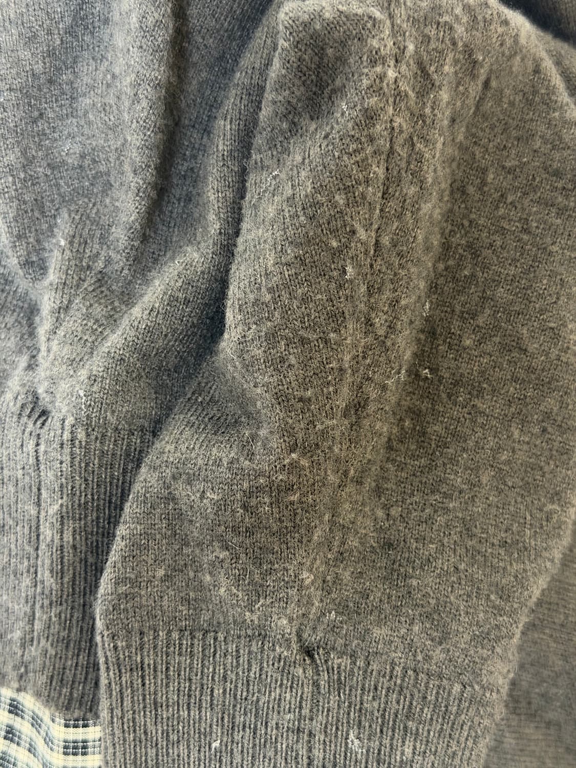 그로브 체크 카라 니트 다크그레이 상품이미지4