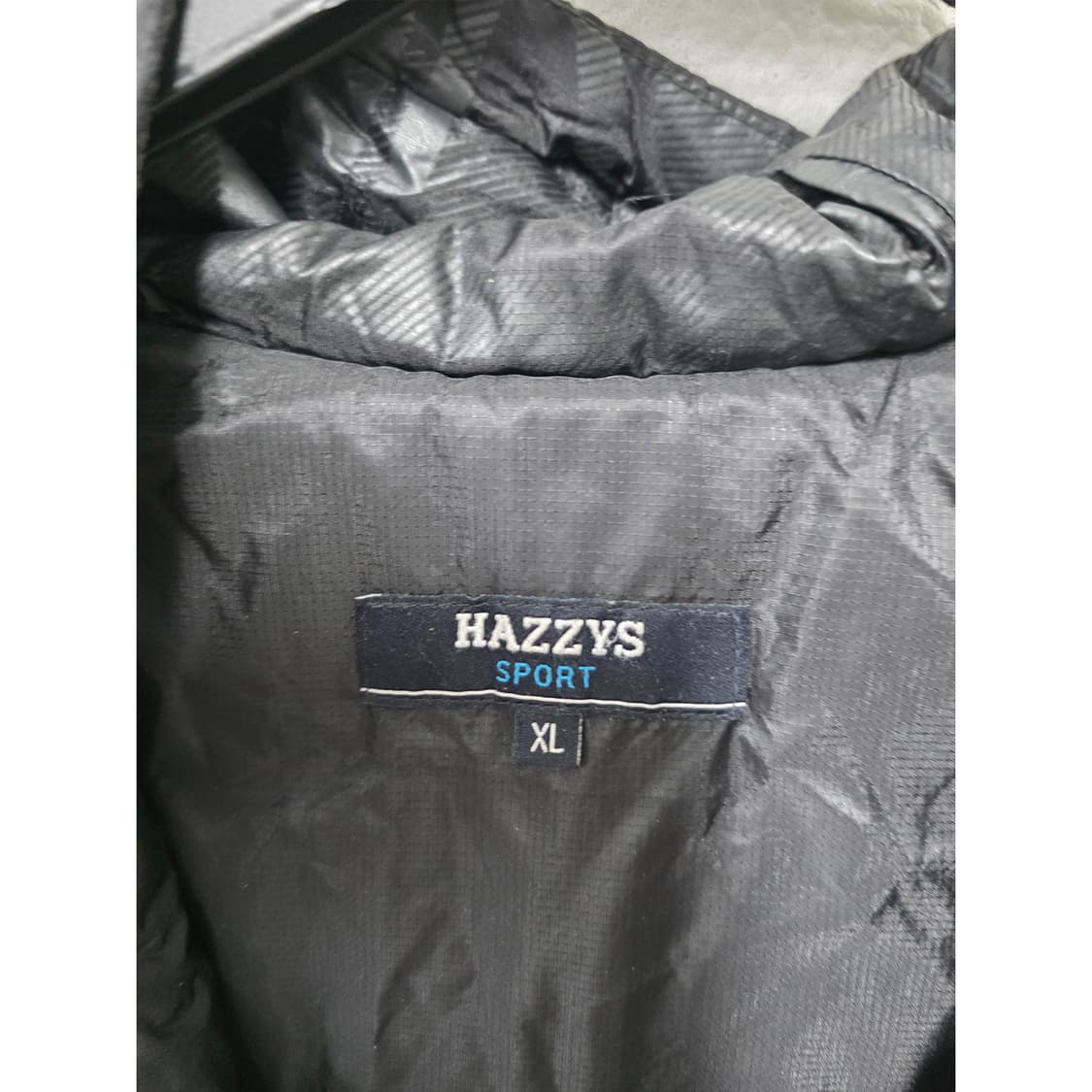 택포) 헤지스 스포츠 경량패딩 XL 상품이미지2