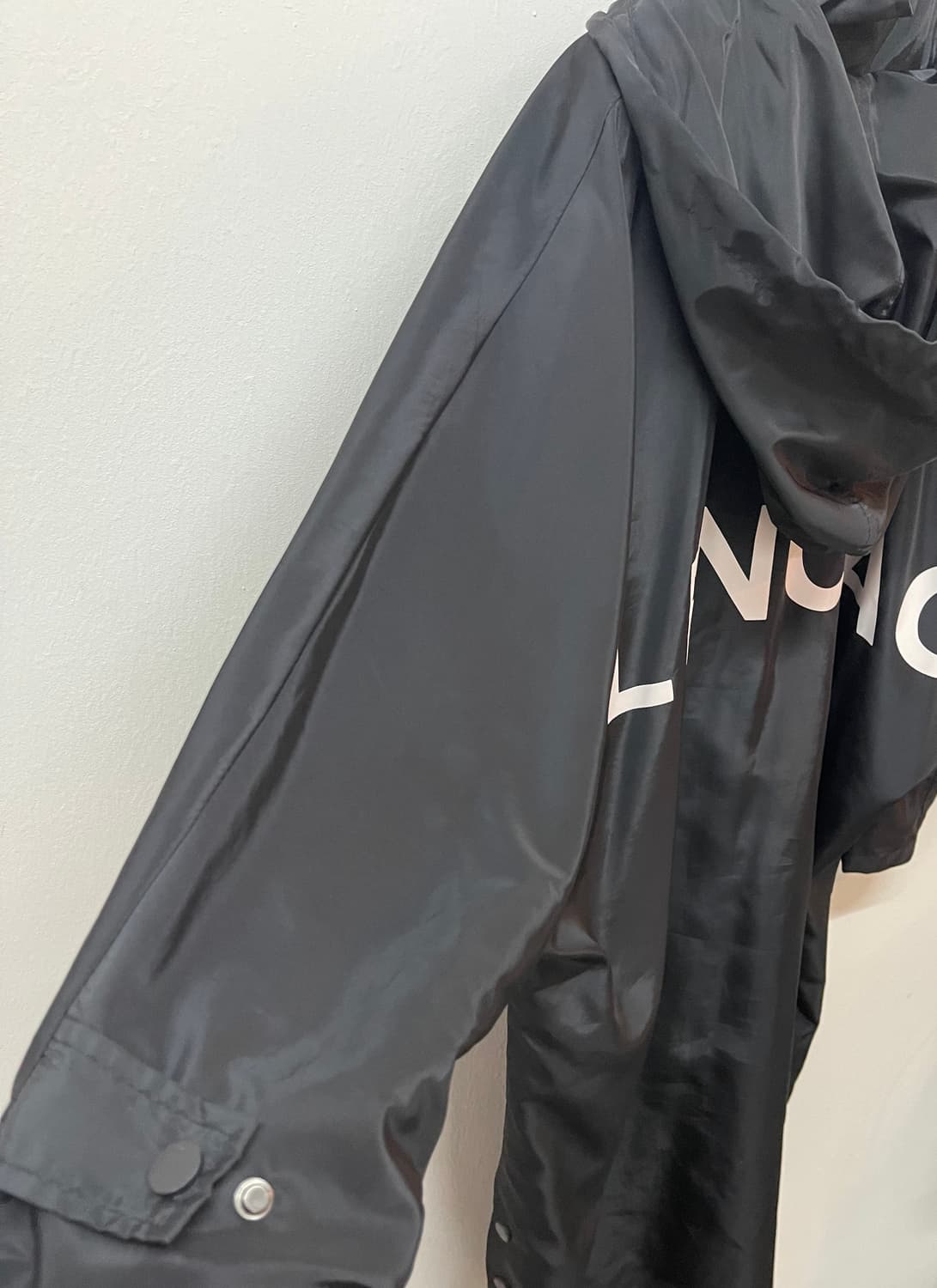 발렌시아가 블랙 야상 바람막이 자켓 점퍼 상품이미지3