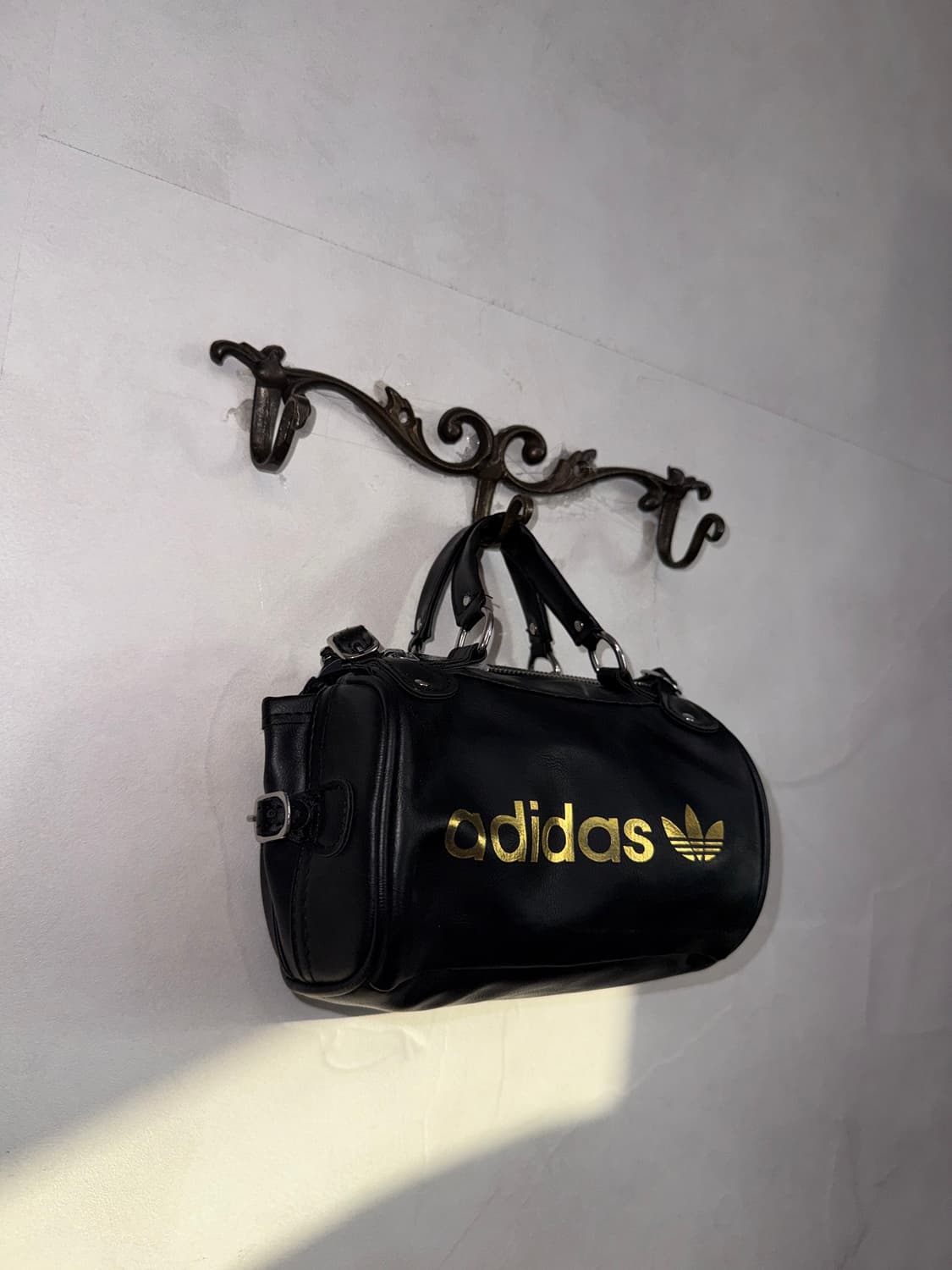 Adidas black gold buckle mini boston bag 상품이미지2