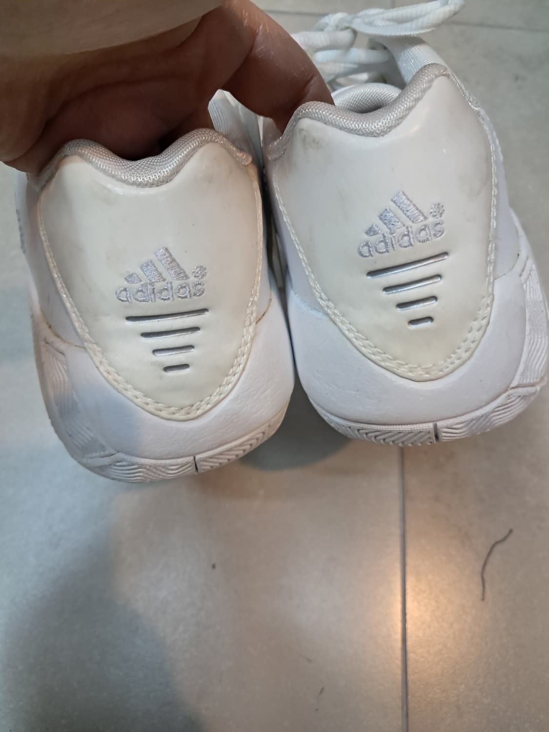 아디다스 MEGA 흰/오렌지 운동화 270(새상품) 상품이미지6