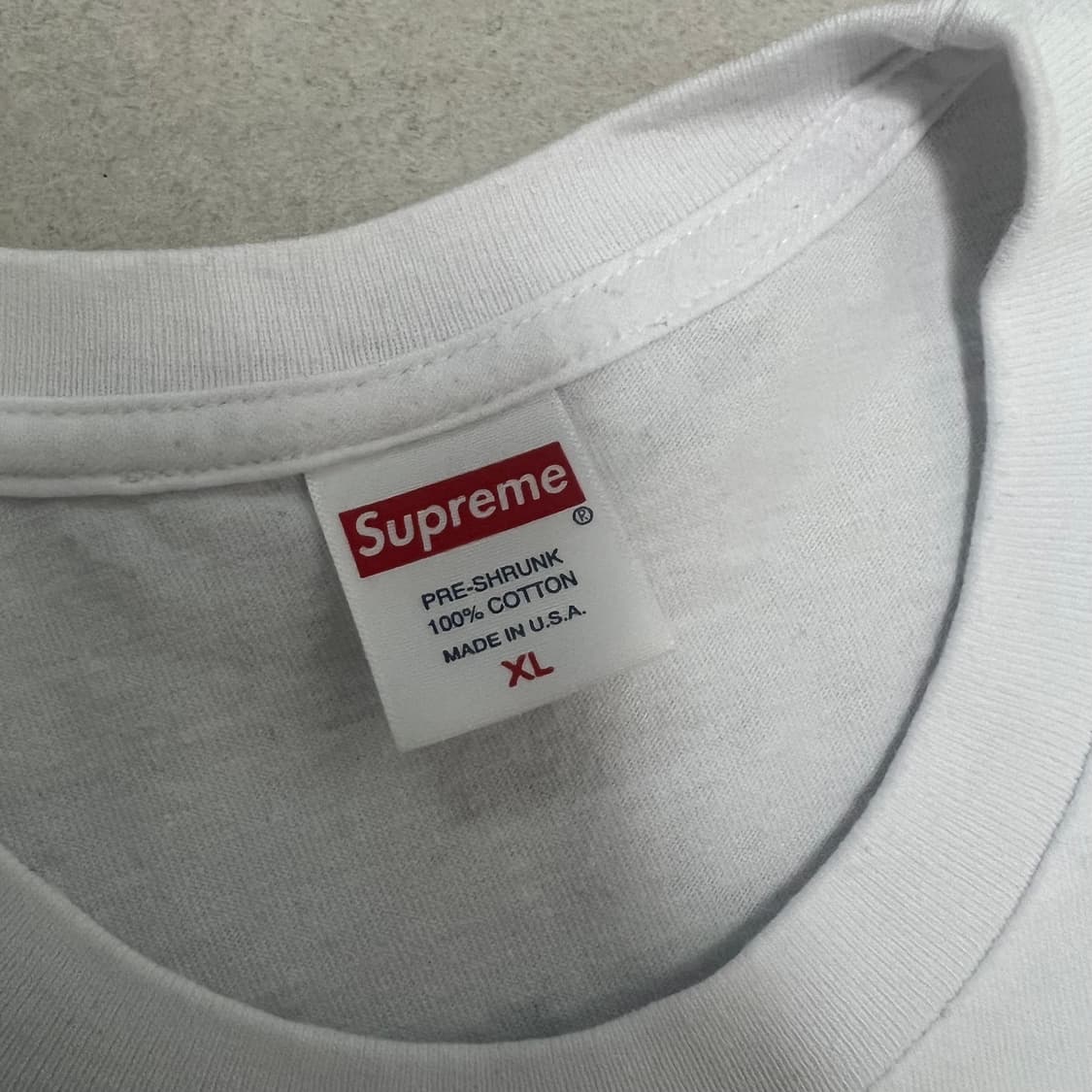 슈프림 아트워크 티셔츠 XL 상품이미지3