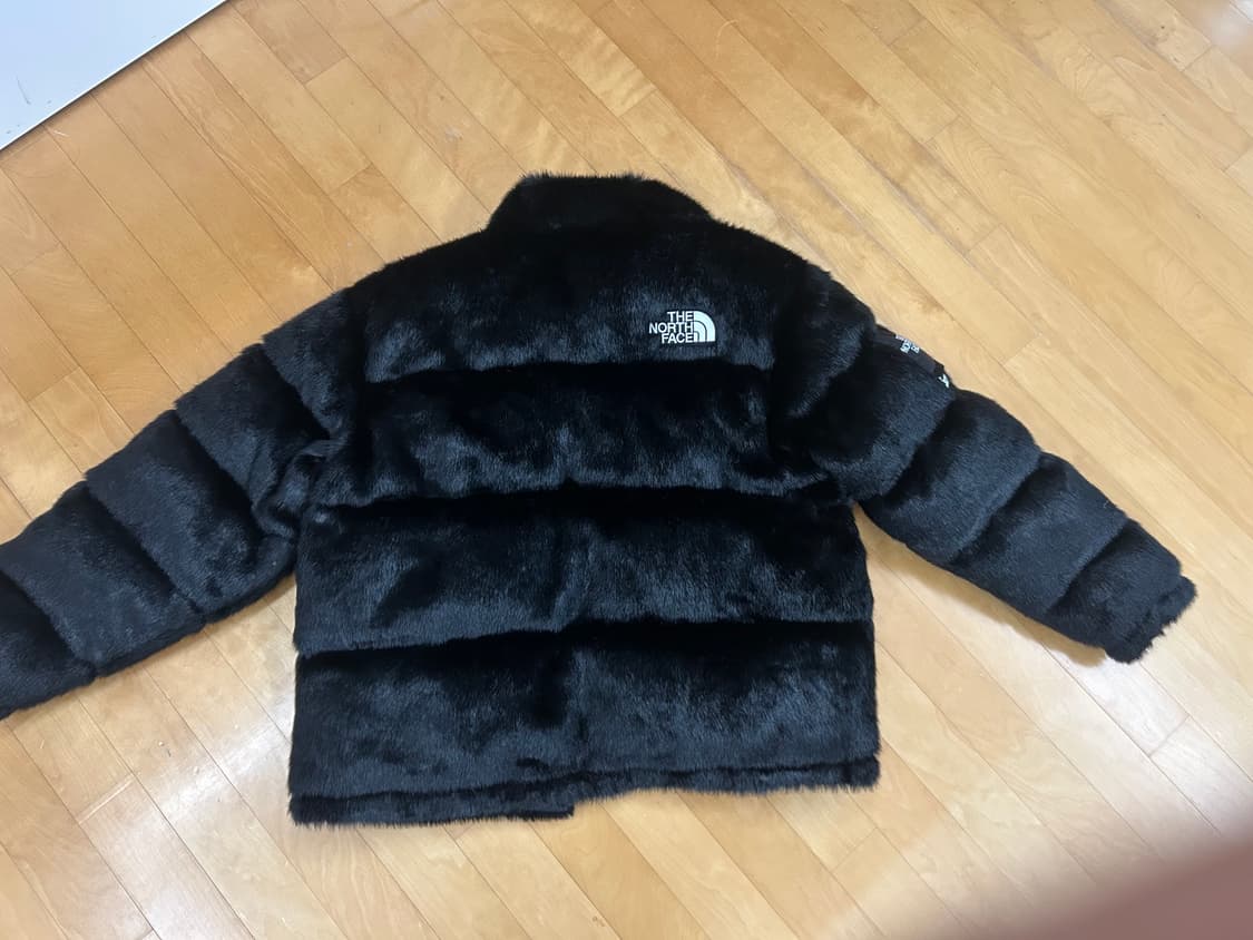 northface x supreme 퍼패딩 L 상품이미지4