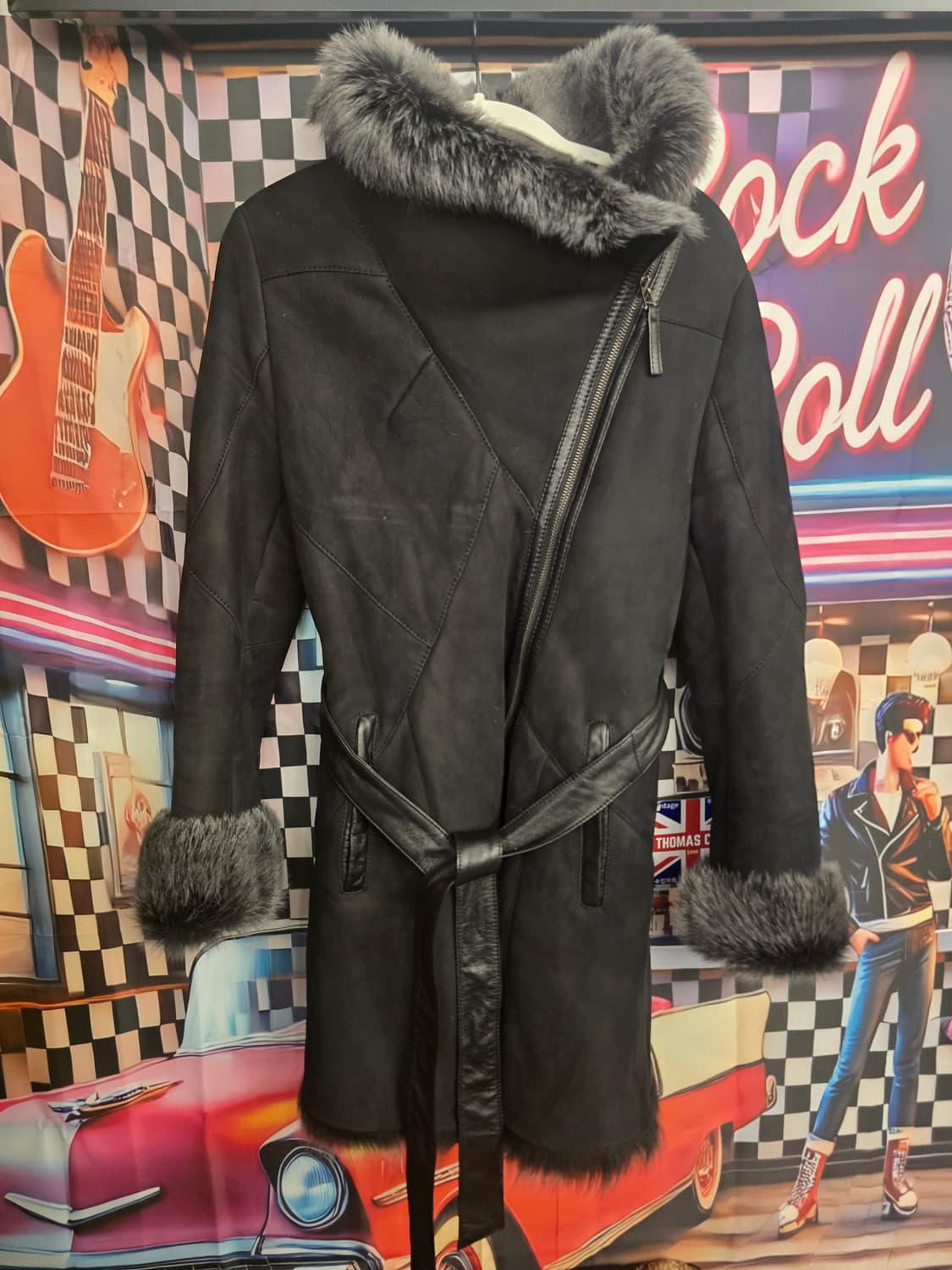 로보(ROBO)의 리버시블 토스카나 양털 무스탕 코트 상품이미지7