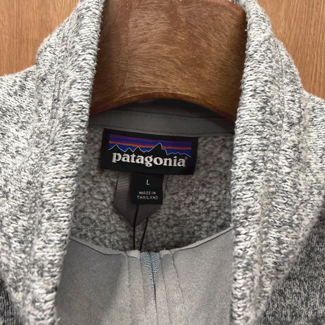 파타고니아 하프 집업 플리스 자켓 로고 패치 파이핑 디테일 라이트 그레이 상품이미지6