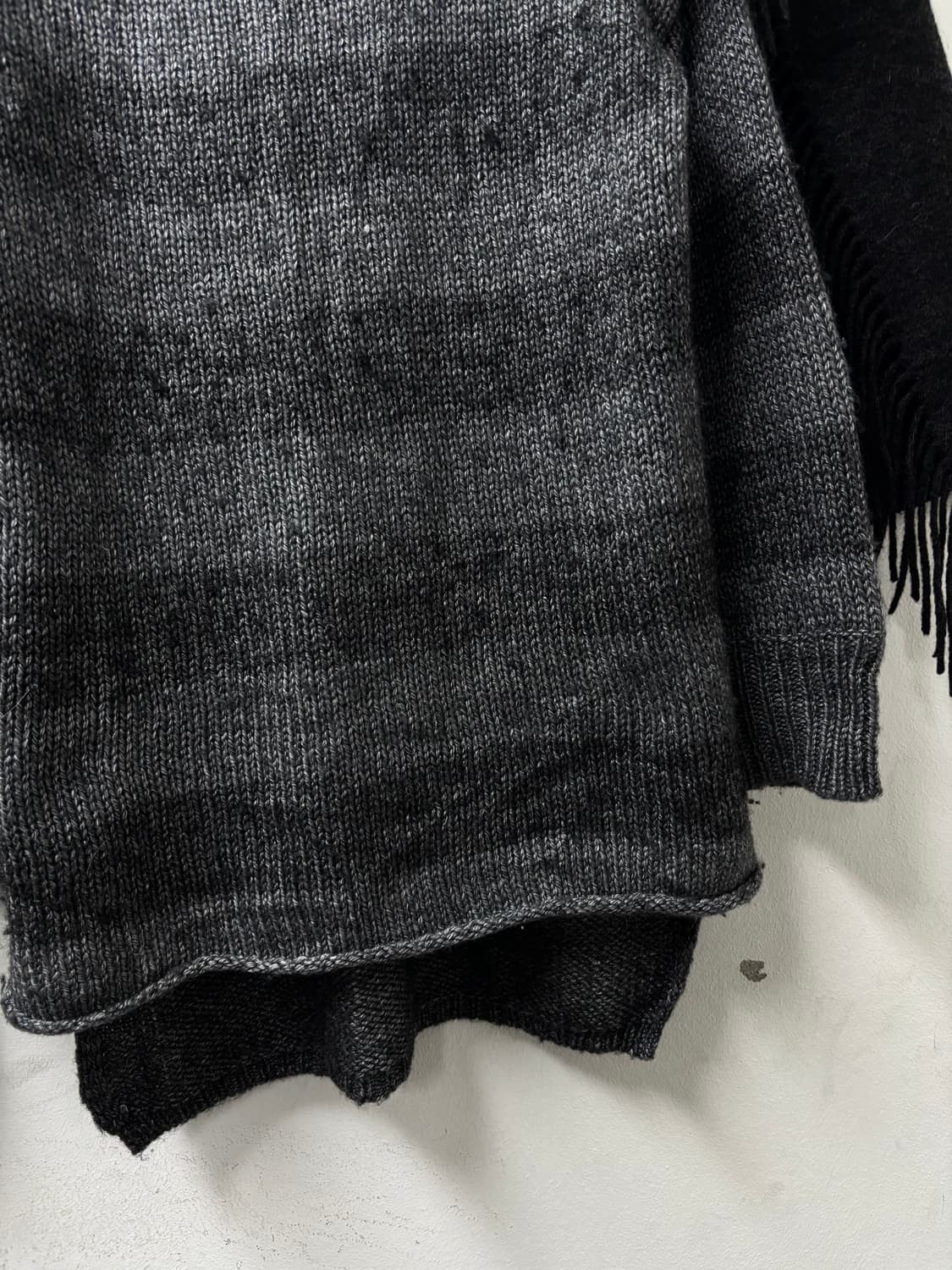“Michel Klein” Black&Grey Knit Sleeve 상품이미지6