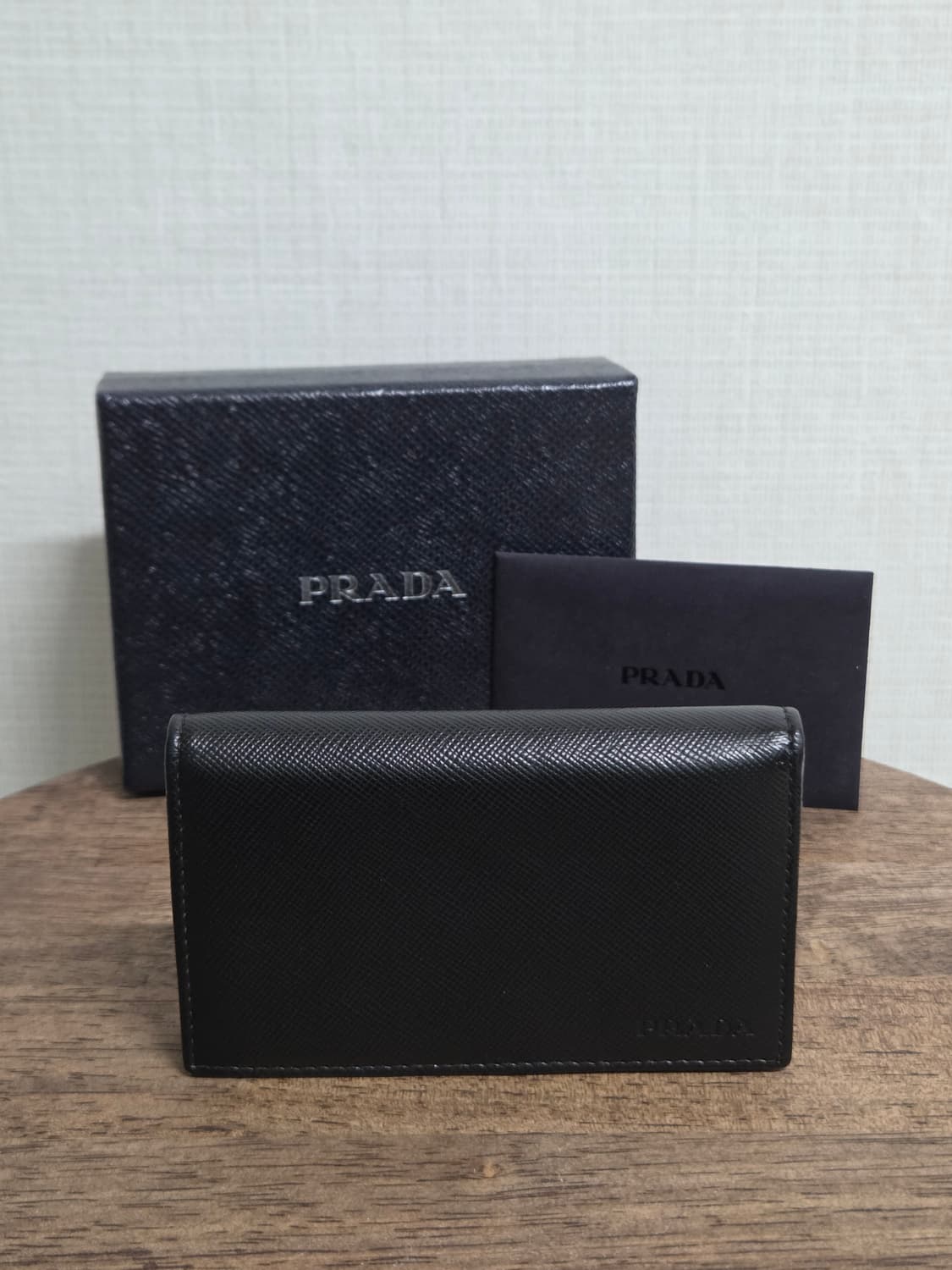 프라다(PRADA) 명함지갑 / 카드지갑 블랙 (정품) 상품이미지1