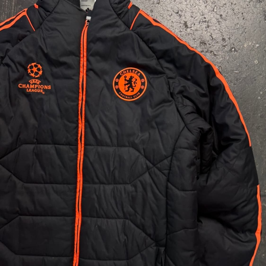 95-100 아디다스 첼시 챔피언스리그 패딩 상품이미지2