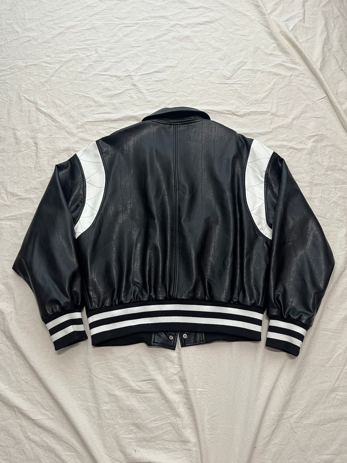 벌스데이수트 에코 레더 스타디움 자켓 상품이미지3