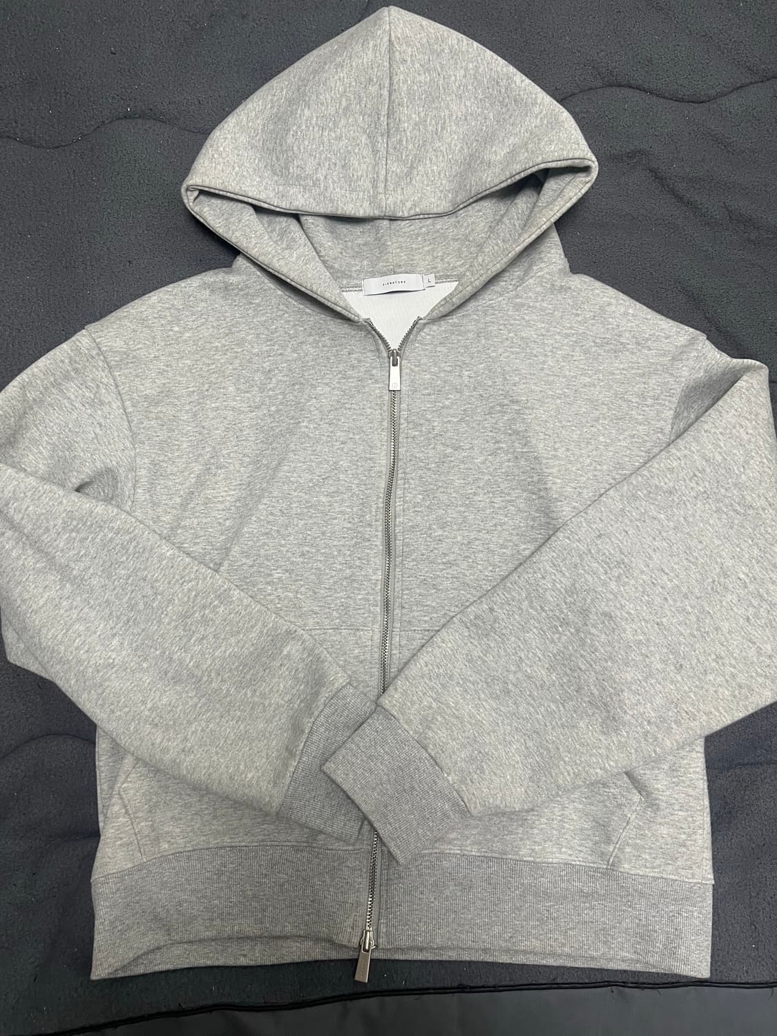 [L] 시그니처 투웨이 크롭 후드 집업 그레이 상품이미지1