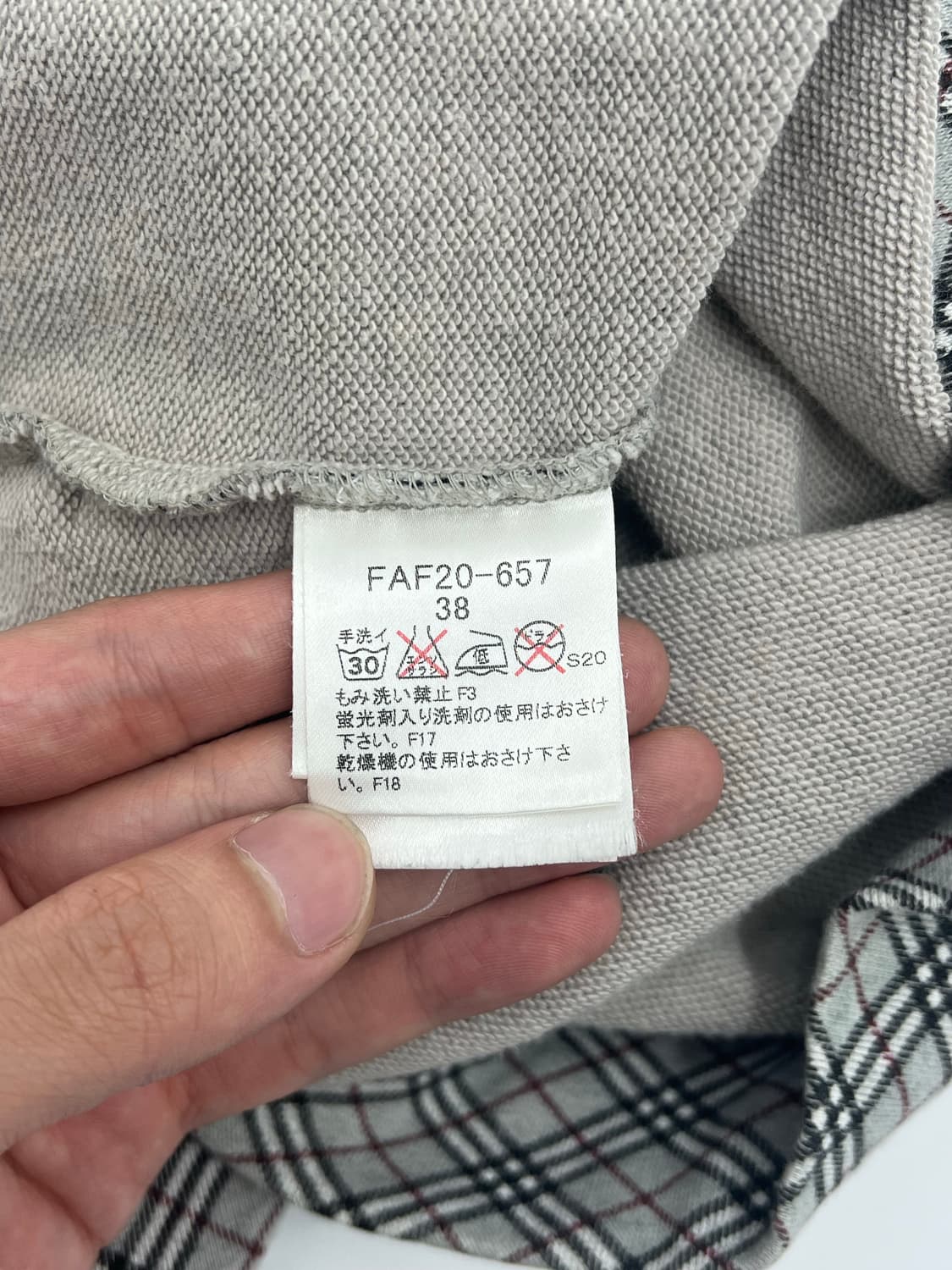 버버리 블루라벨 노바 체크 7부티셔츠 상품이미지5