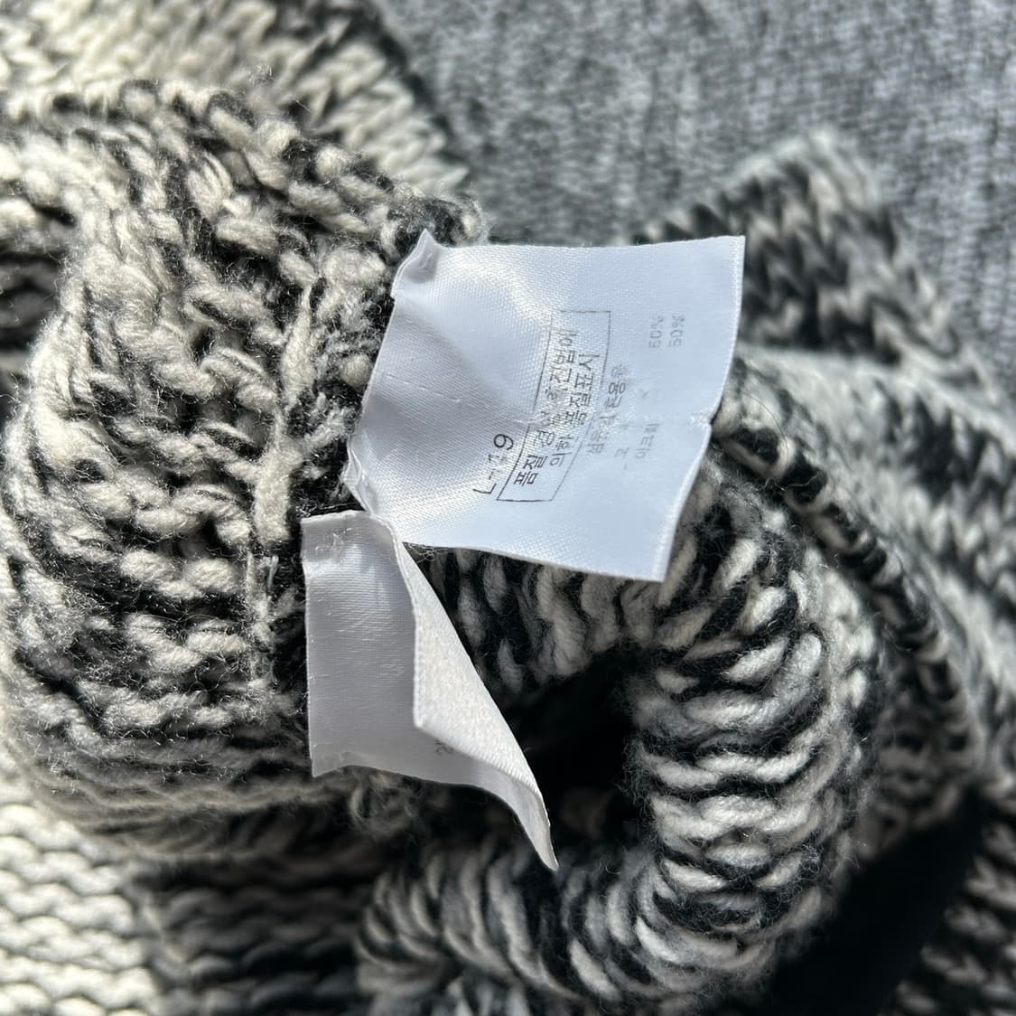 베네통 암패치 투웨이 니트 집업 상품이미지9