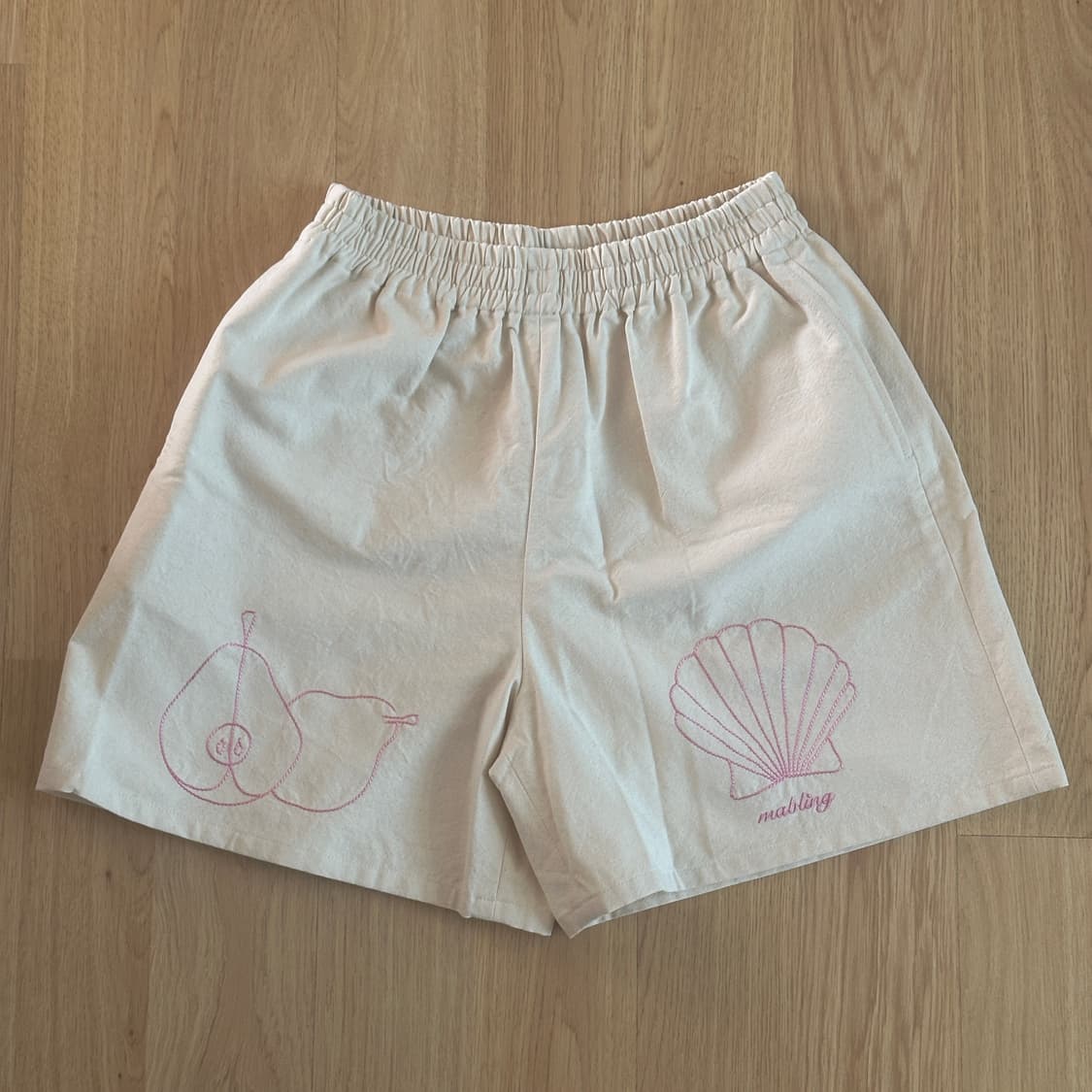마블링마켓 자수 코튼 쇼츠 상품이미지1