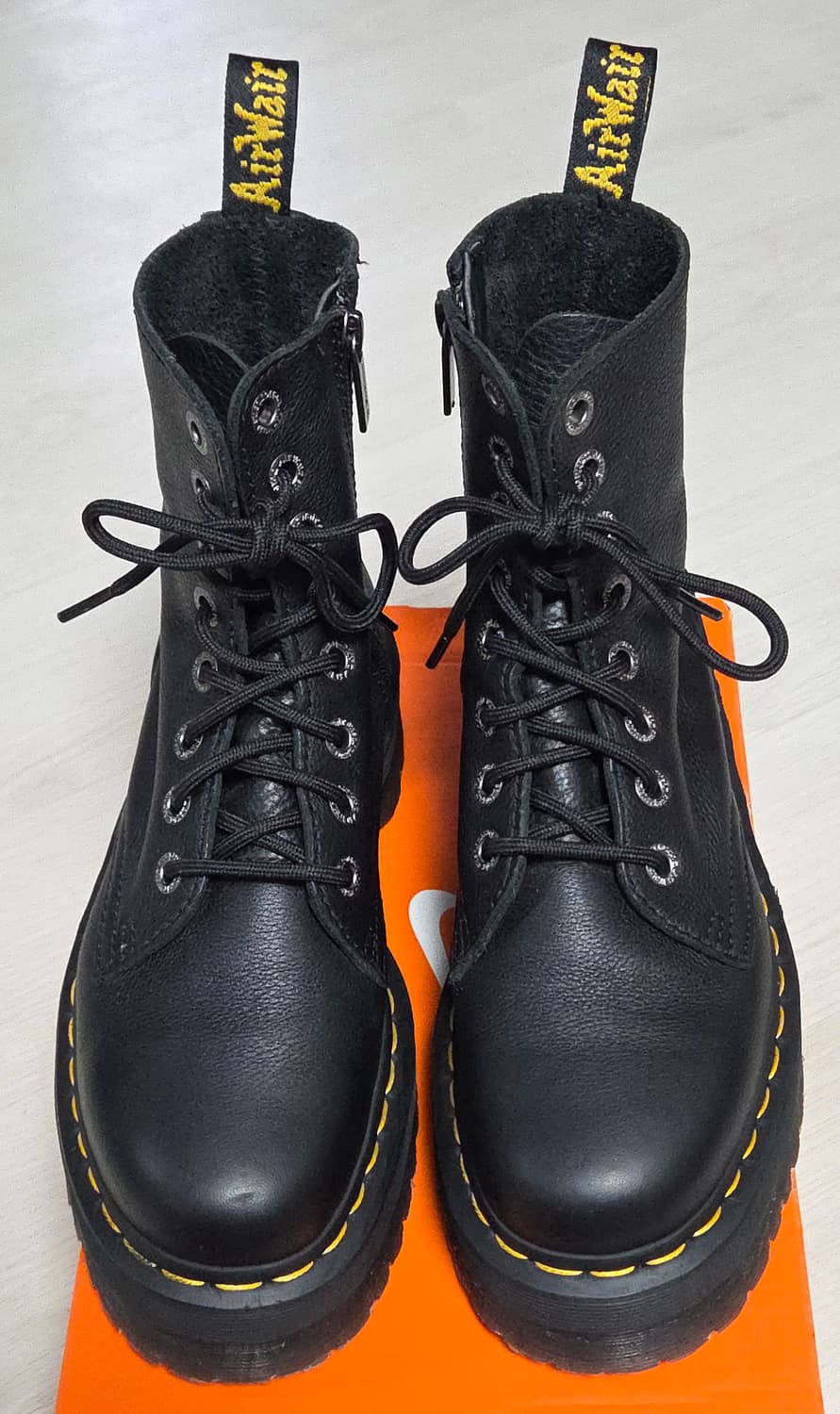 닥터마틴 제이든 3 워커 부츠 상품이미지3