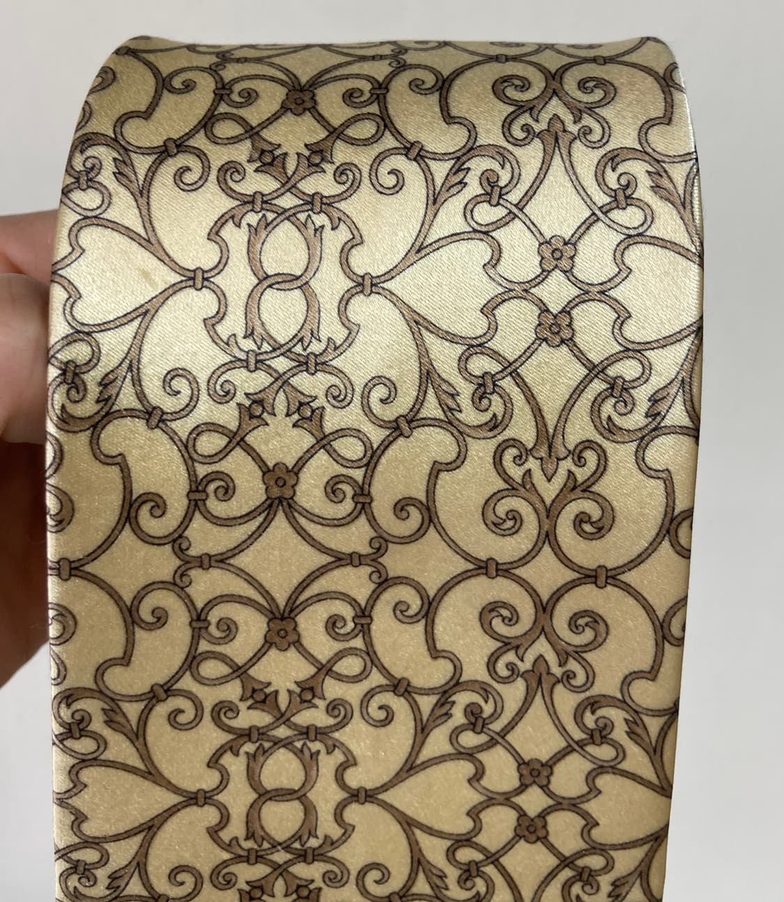 입생로랑 넥타이 상품이미지10