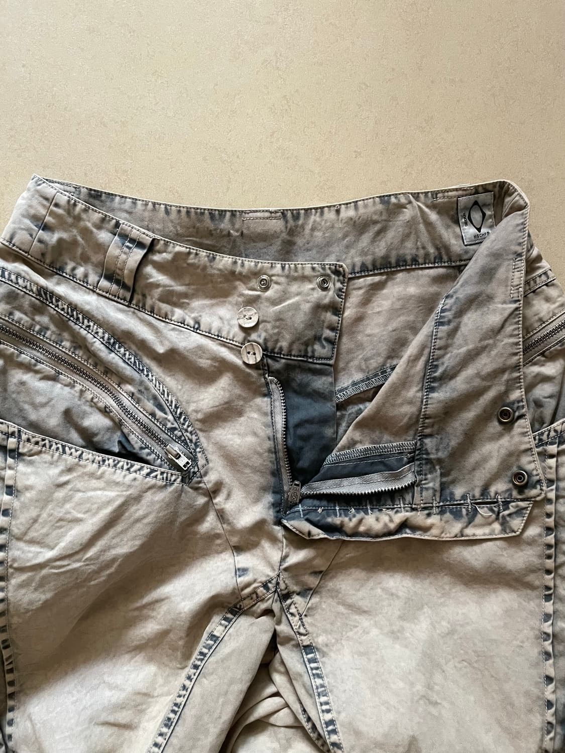 미스치프 블리치드 핀턱 팬츠 상품이미지8