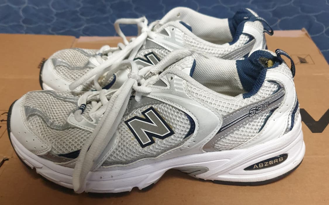 뉴발란스 530 화이트 실버 런닝화 (240) 상품이미지2