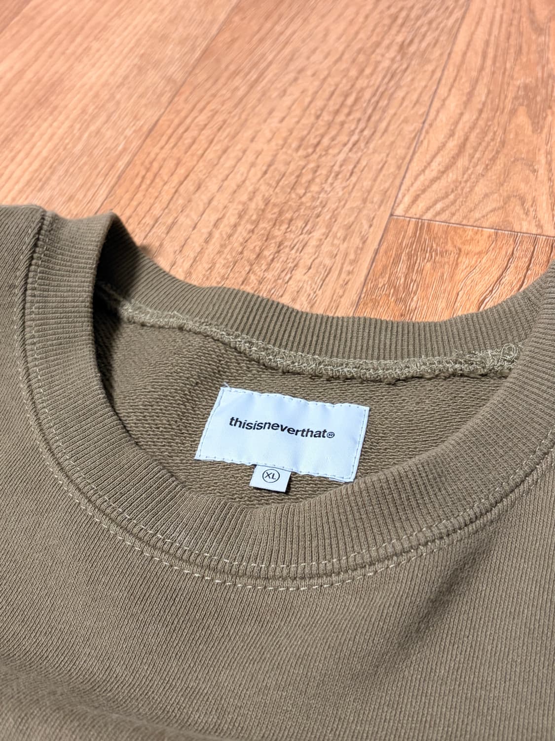 디스이즈네버댓 맨투맨 상품이미지4