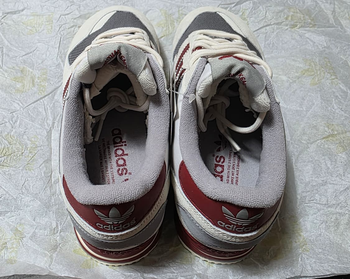 [새상품] 아디다스 ZX 700 '러스레드'  245mm 상품이미지7