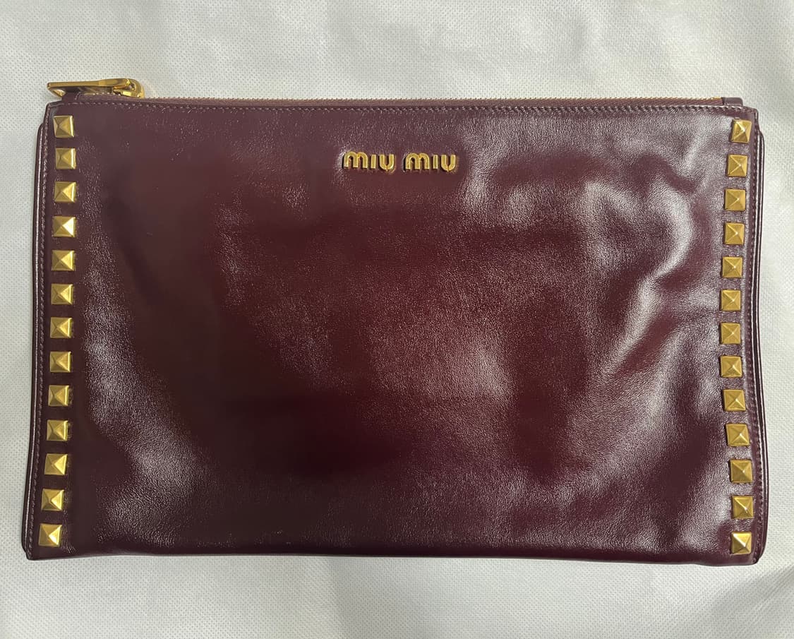 미우미우 클러치백 상품이미지1