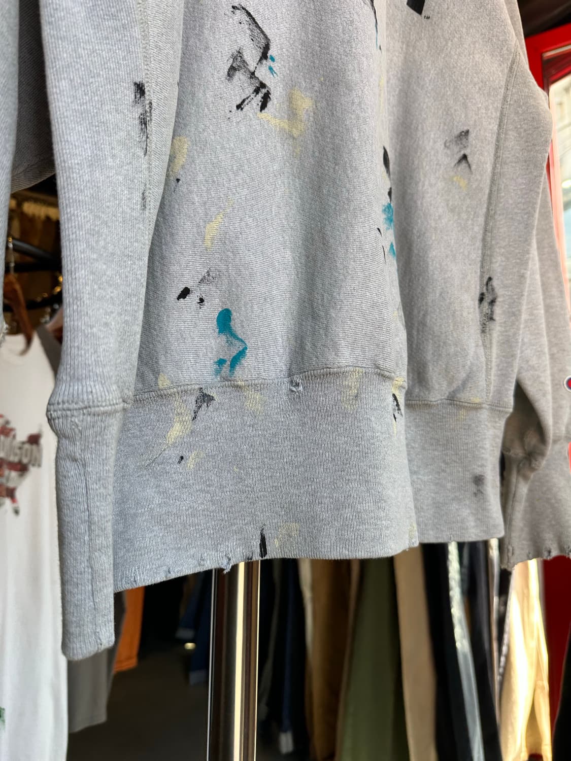 챔피온 헤비웨이트 리버스위브 데미지 페인팅 스웻셔츠 상품이미지7