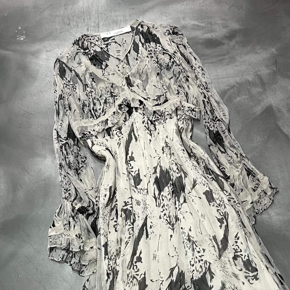  이로 패턴 쉬픈 원피스 y15872 상품이미지3