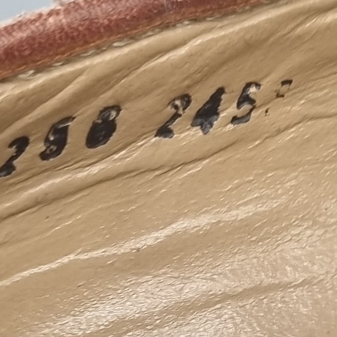 셈프레 악어가죽 여성구두 245 굽7 상품이미지6