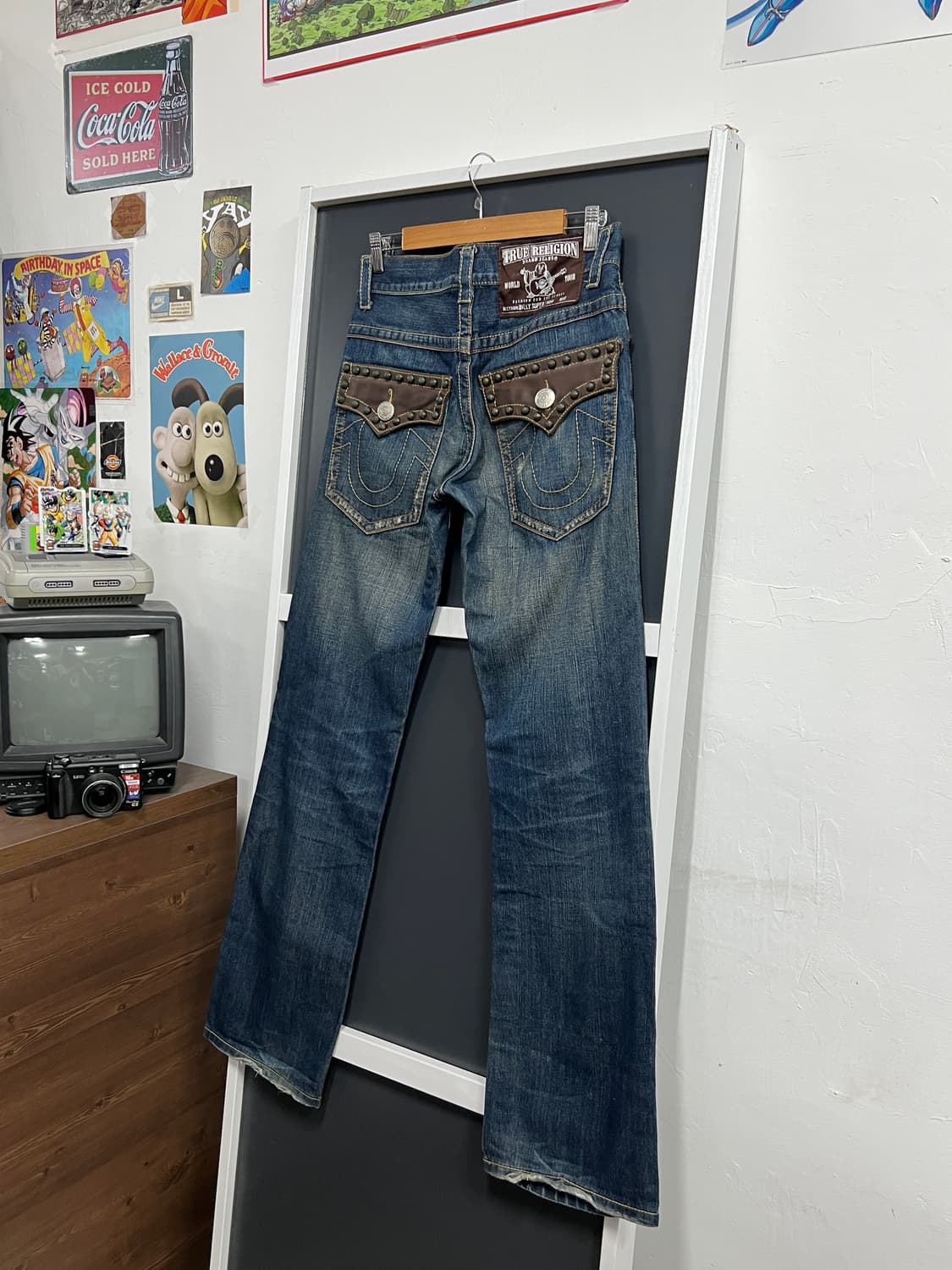 True Religion 트루릴리전 스터드 부츠컷 나팔핏 데님 팬츠 상품이미지1