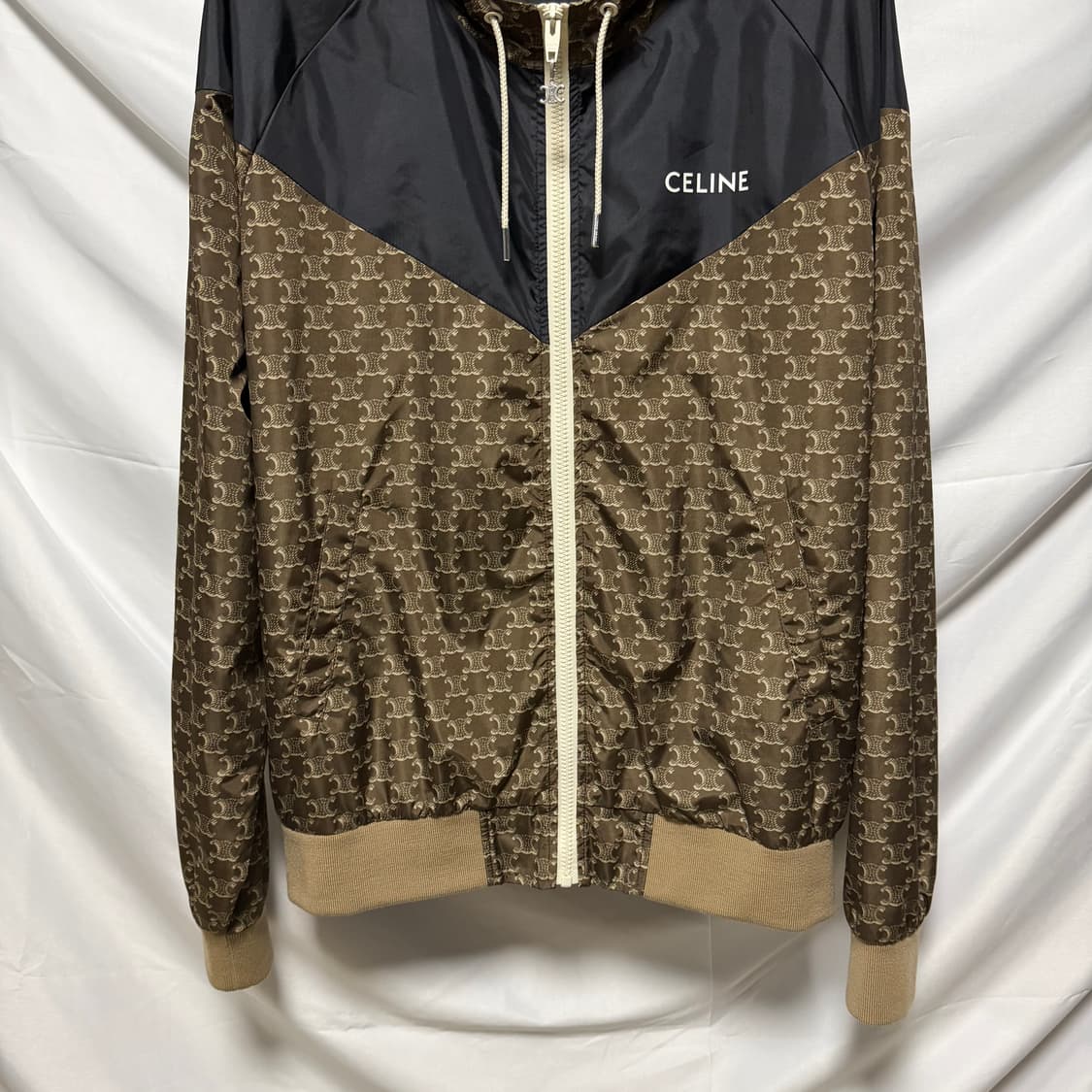 [S+급/50] 셀린느 트리오페 블루종 후드 바람막이 자켓 상품이미지3