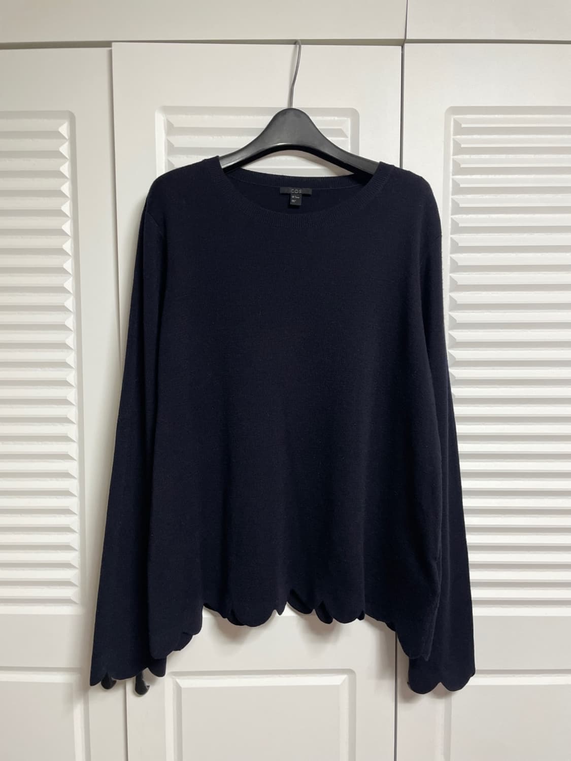 COS 니트 티셔츠 상품이미지1