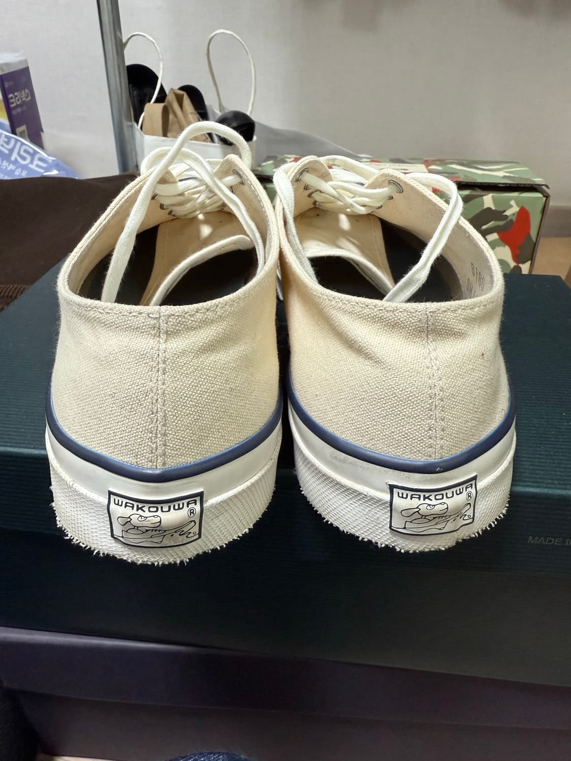 외쿠와 덱슈즈 오프화이트 275 상품이미지4