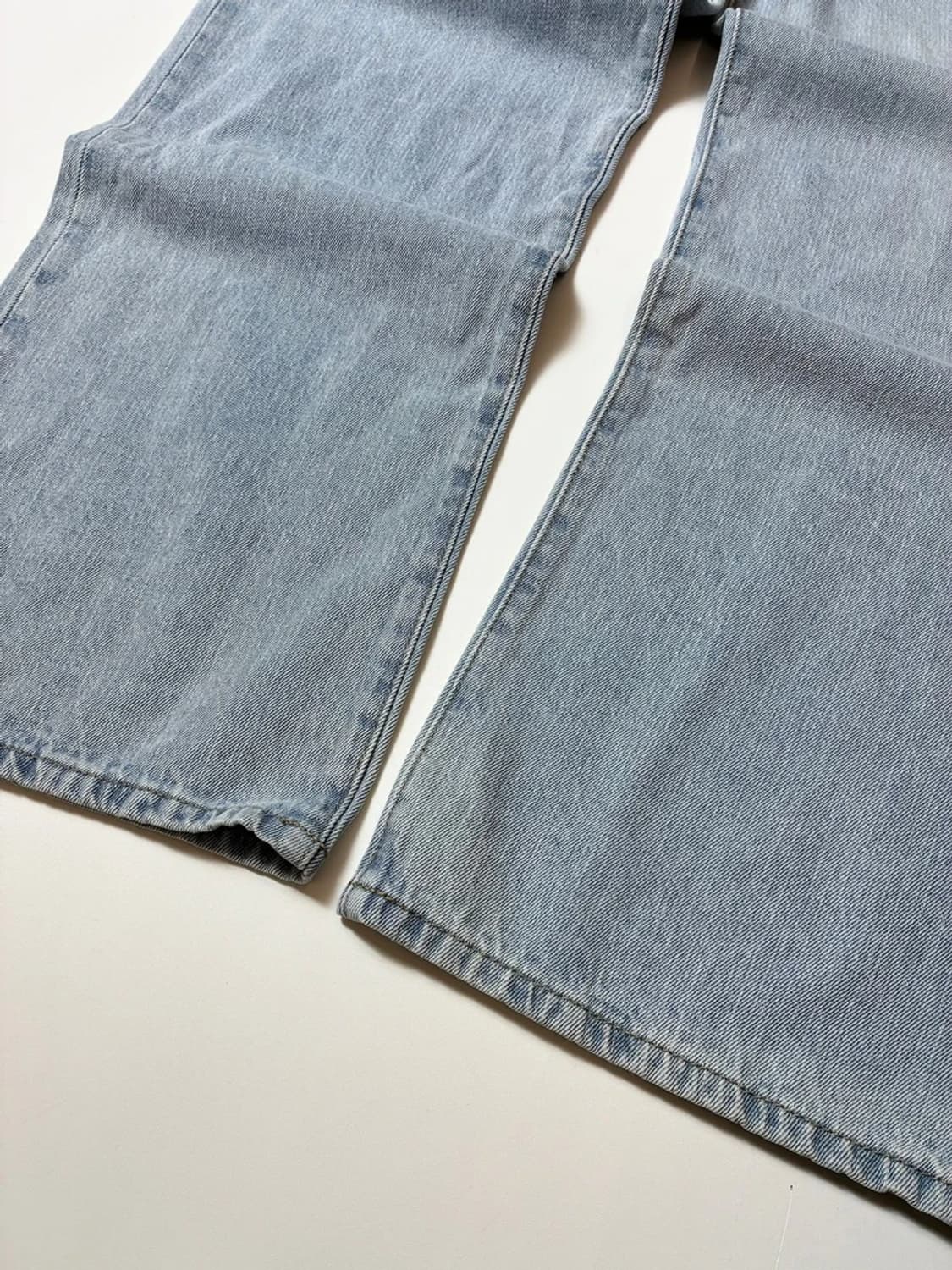 플랙 23SS 라이트 워시드 데님 팬츠 PN9346 상품이미지4