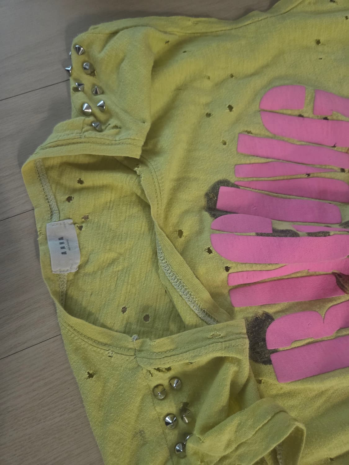 택포)빈티지 디스트로이드 구멍송송치즈무드 y2k힙티지  어깨 못 나시 상품이미지4