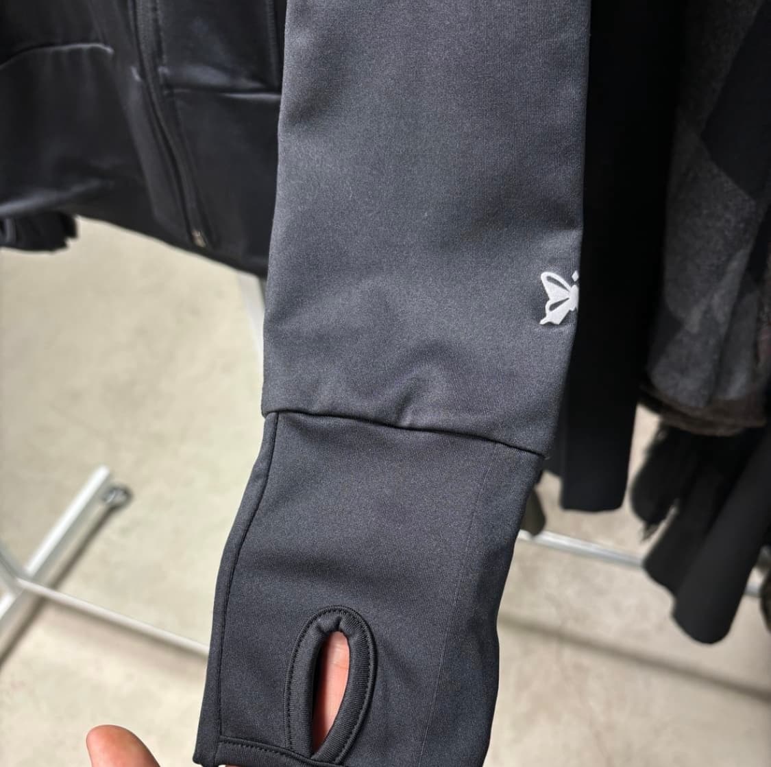 Anna sui 안나수이 셔링져지 집업 상품이미지2