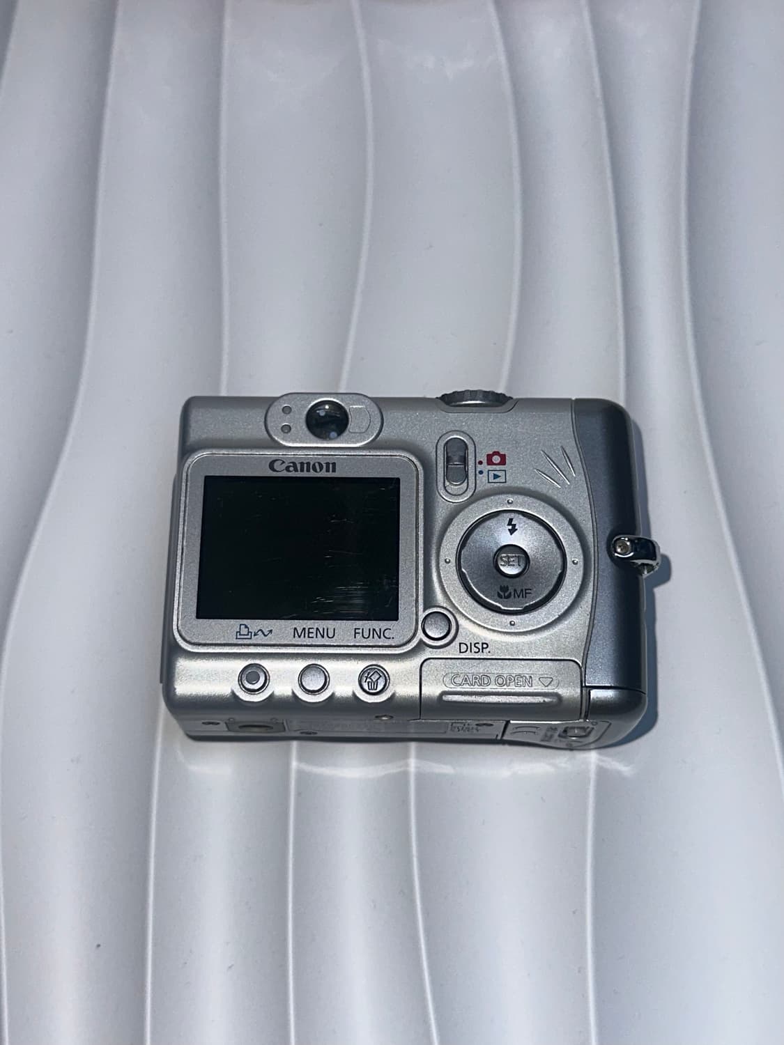 캐논 PowerShot A520 / 클래식 바디의 레트로 감성 디카 상품이미지6