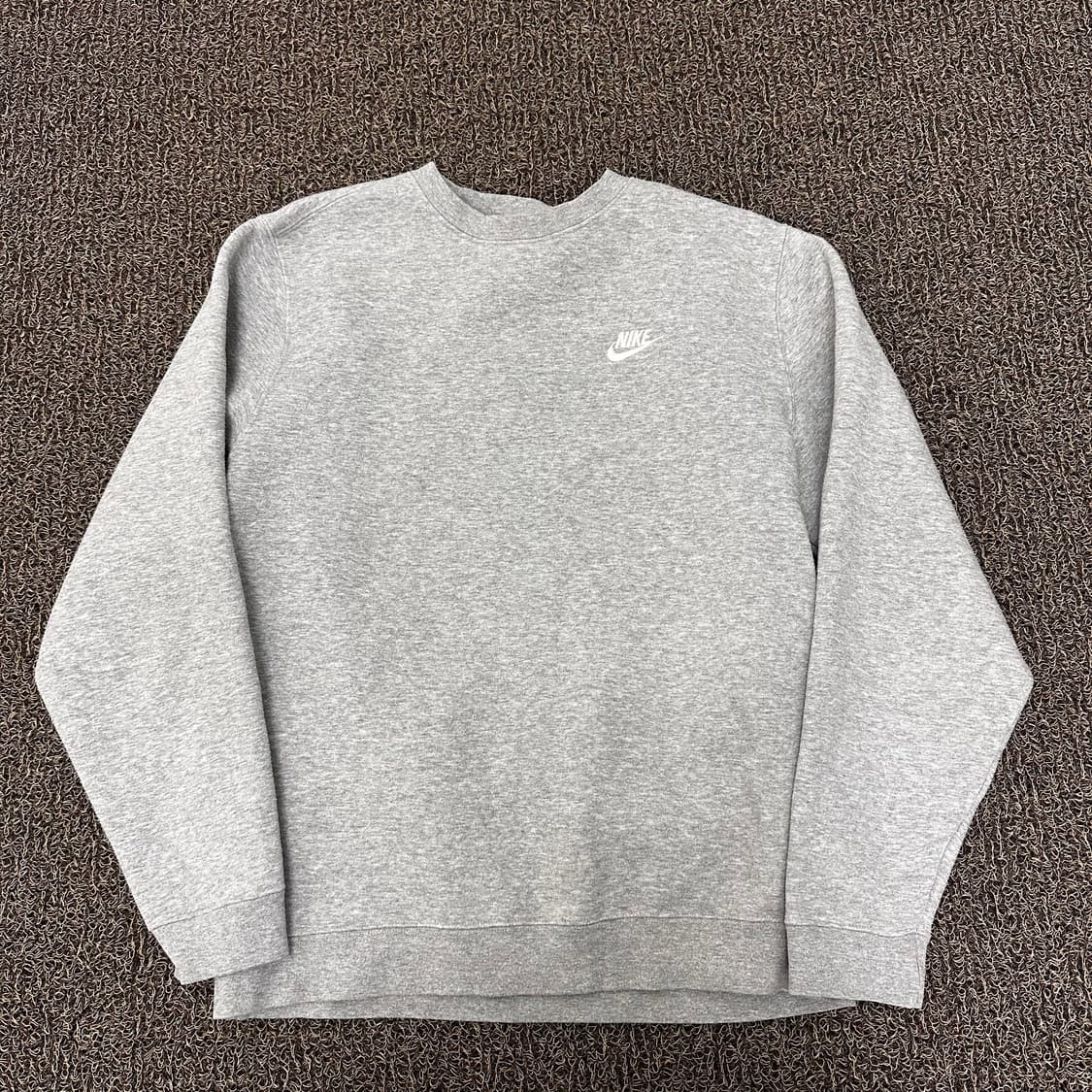 NIKE 나이키 기모 맨투맨 그레이 L 상품이미지1