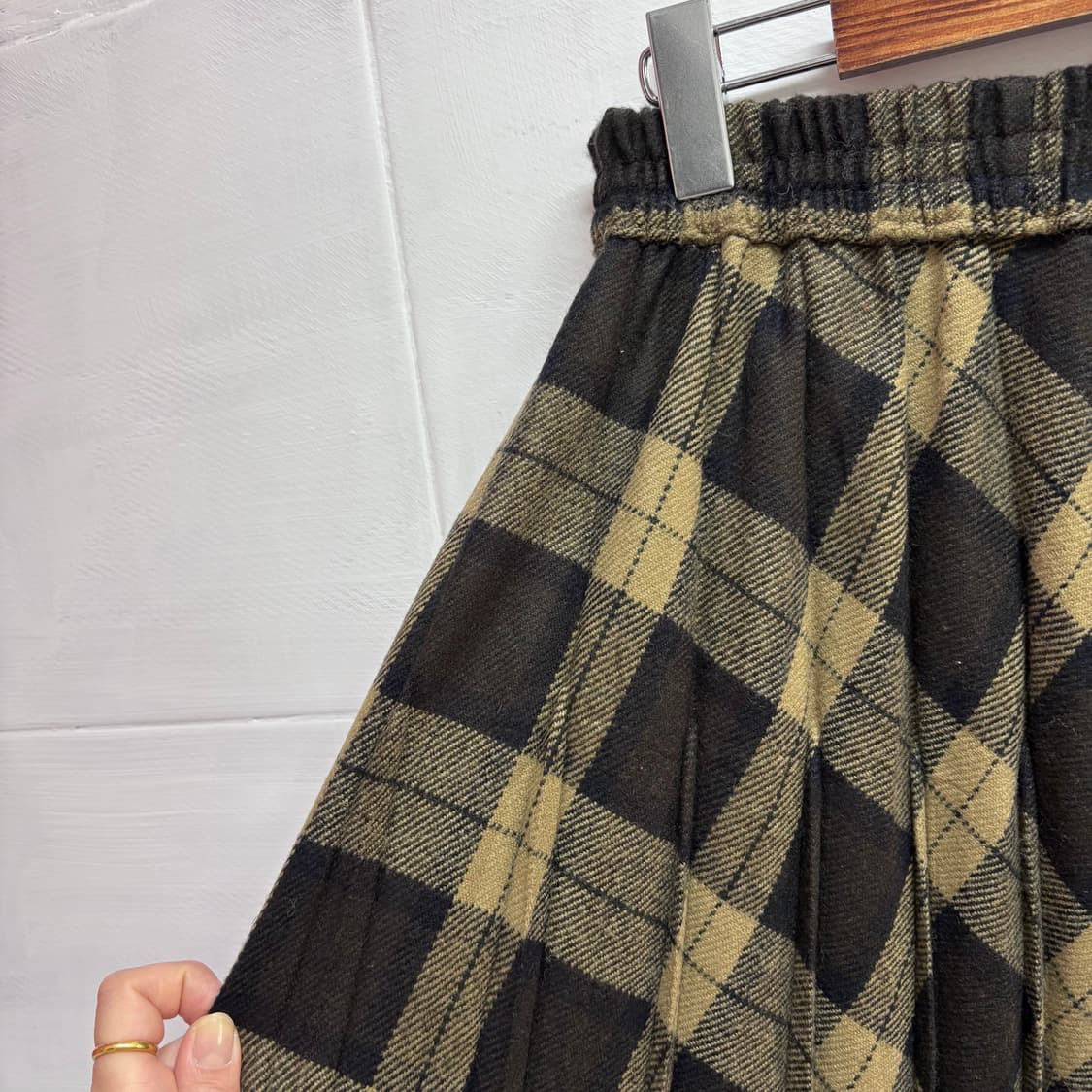 울 체크 플리츠 주름 언발 롱 밴딩 스커트 (JPN) 상품이미지6