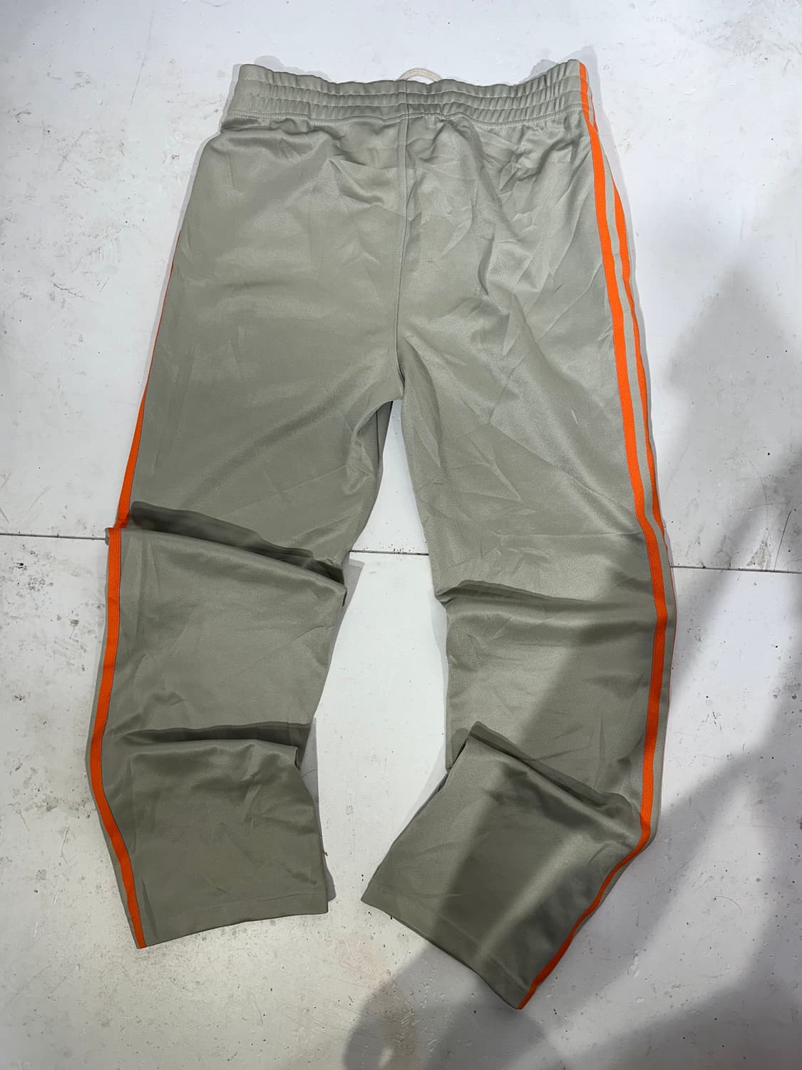 아디다스 카키 와이드 오렌지 사이드 라인 팬츠 S 상품이미지5