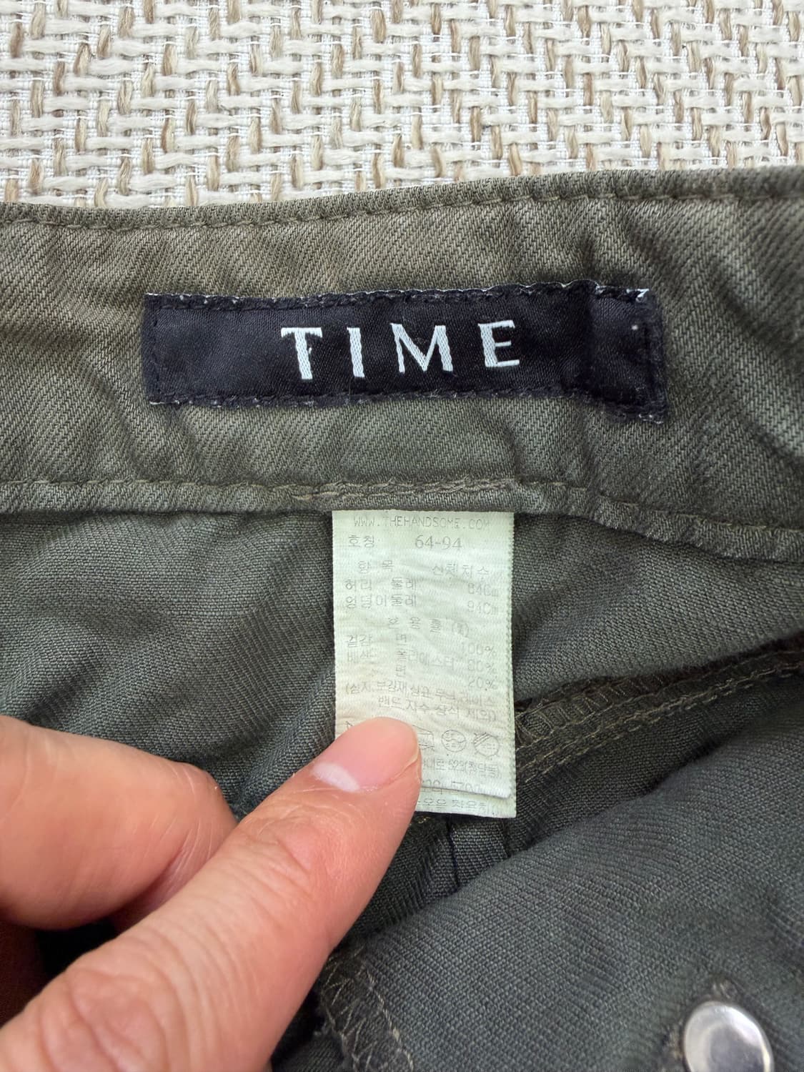 정품) 타임 한섬 22ss 카키색 면바지 팬츠 64 상품이미지7