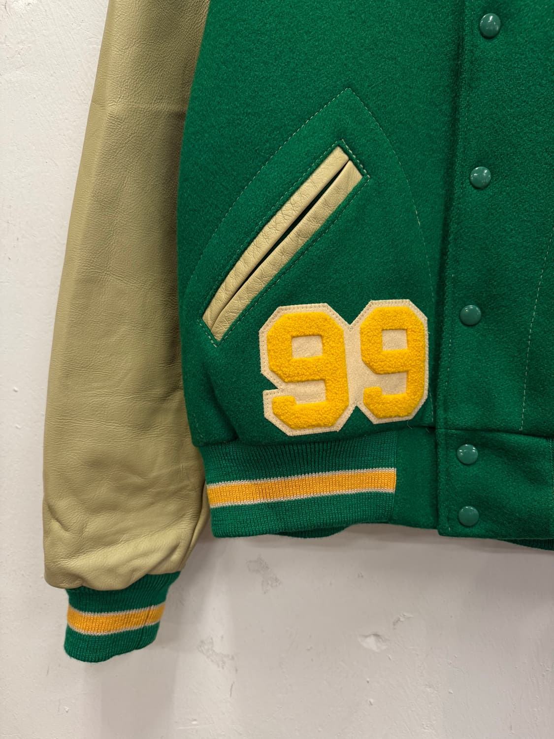 (L) Dehen 데헨 Leather Arm Varsity Jacket 상품이미지4