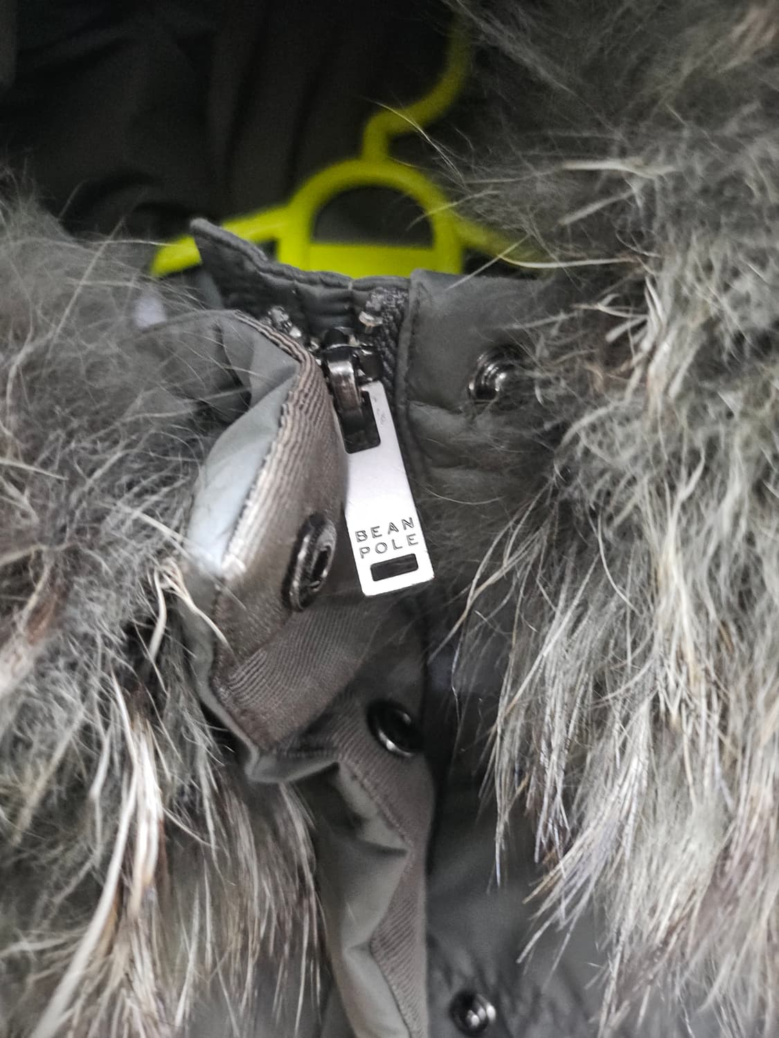 빈폴  카키 퍼 후드 롱 구스 다운 점퍼  95 상품이미지2