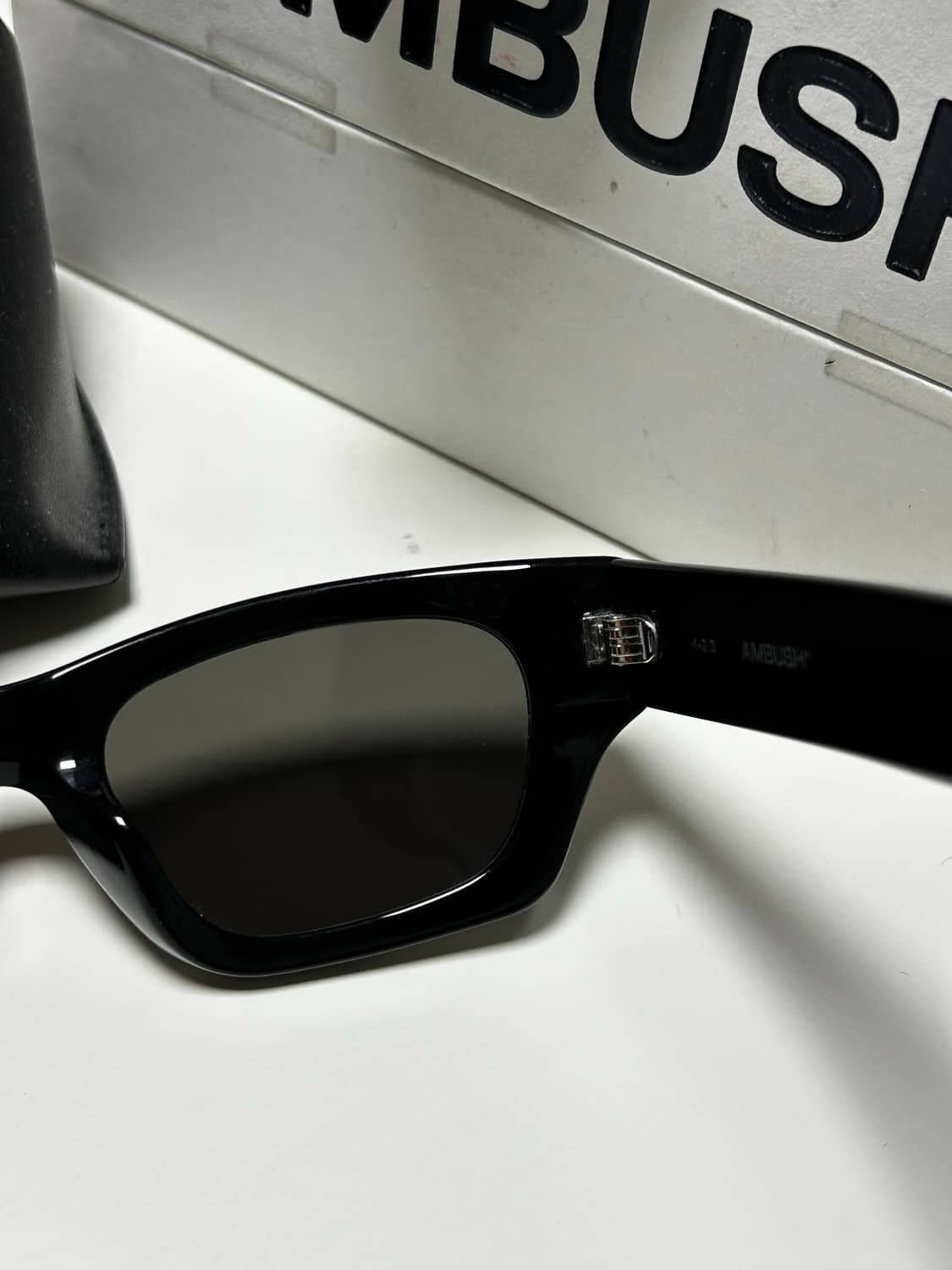 앰부쉬 레이 선글라스 OS 상품이미지6