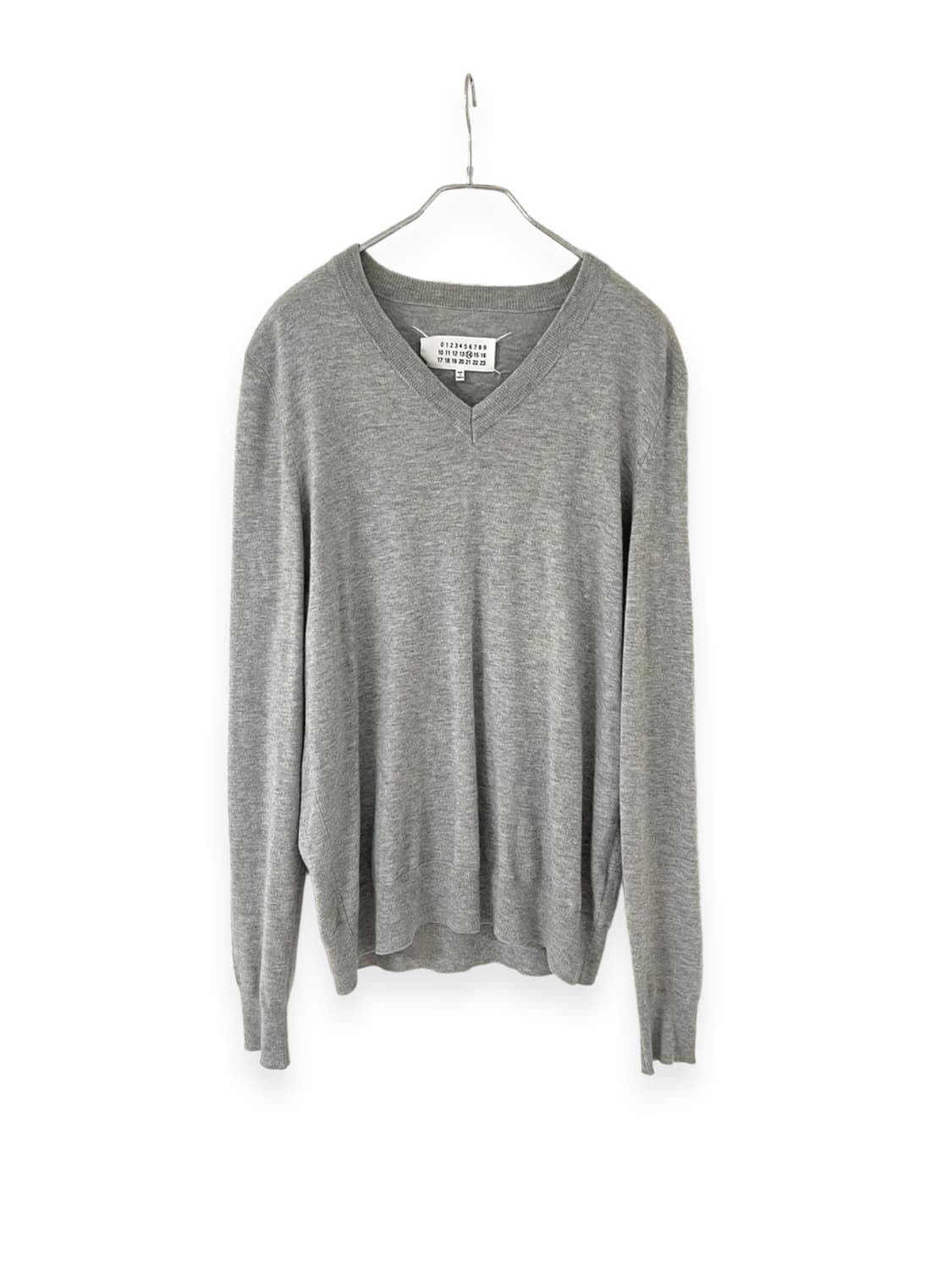 마르지엘라 엘보우 패치 브이넥 니트 상품이미지1