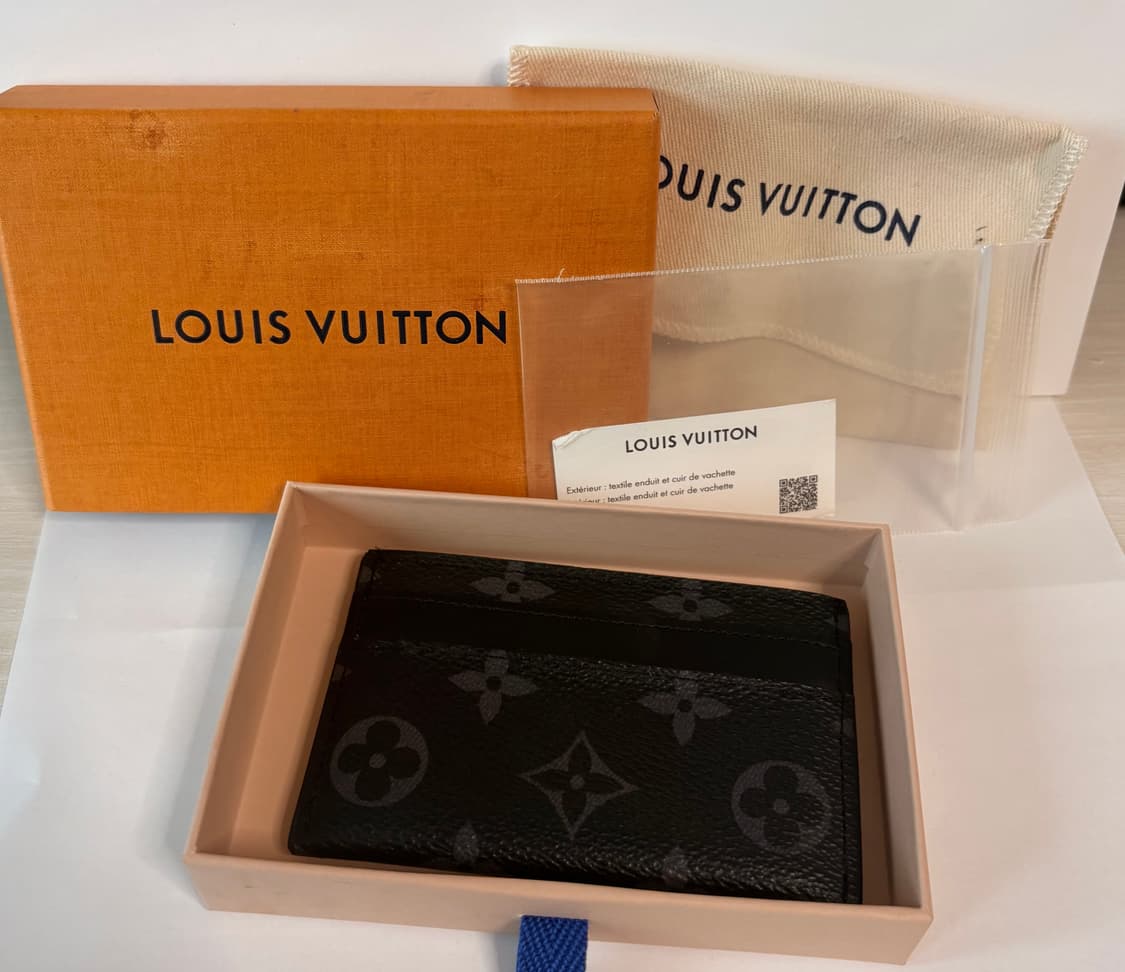 [정품 새상품급] 루이비통 모노그램 이클립스 카드지갑 상품이미지1