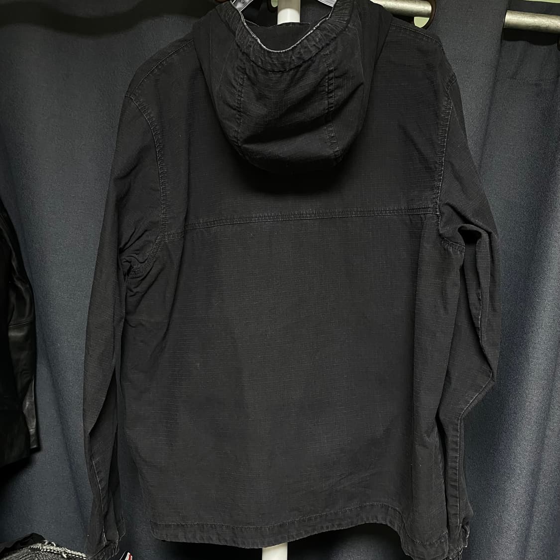 칼하트 X 파타 님부스 풀오버 아노락 자켓 M 상품이미지2