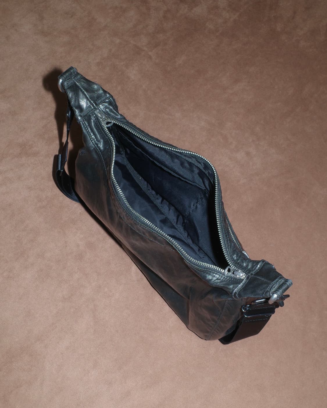 포터 샤인 코팅 나일론 숄더백 상품이미지7