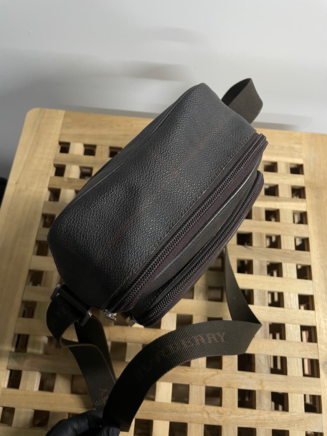 버버리 크로스백 상품이미지4